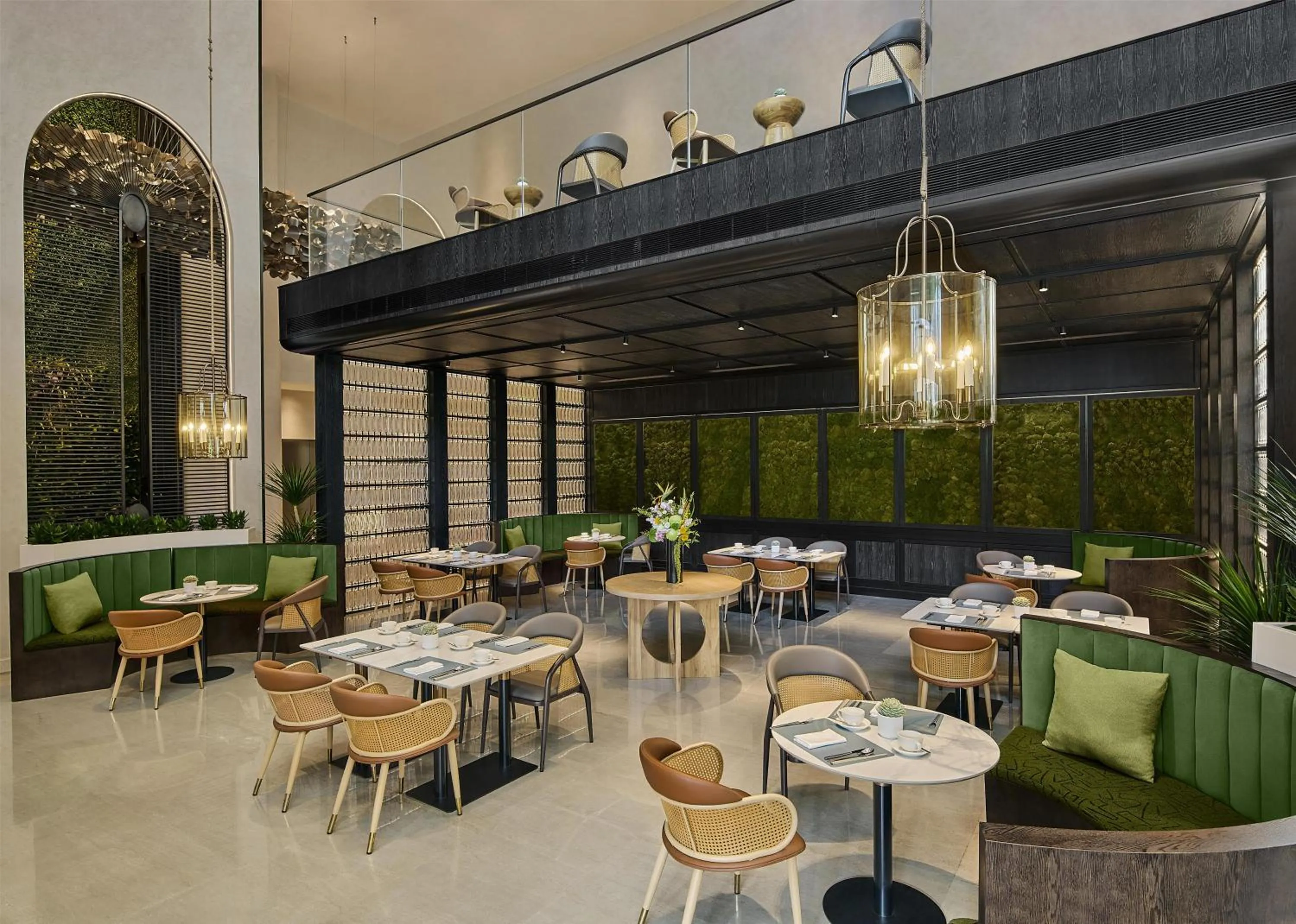 Restaurant/places to eat in Doubletree By Hilton Shenzhen Bay