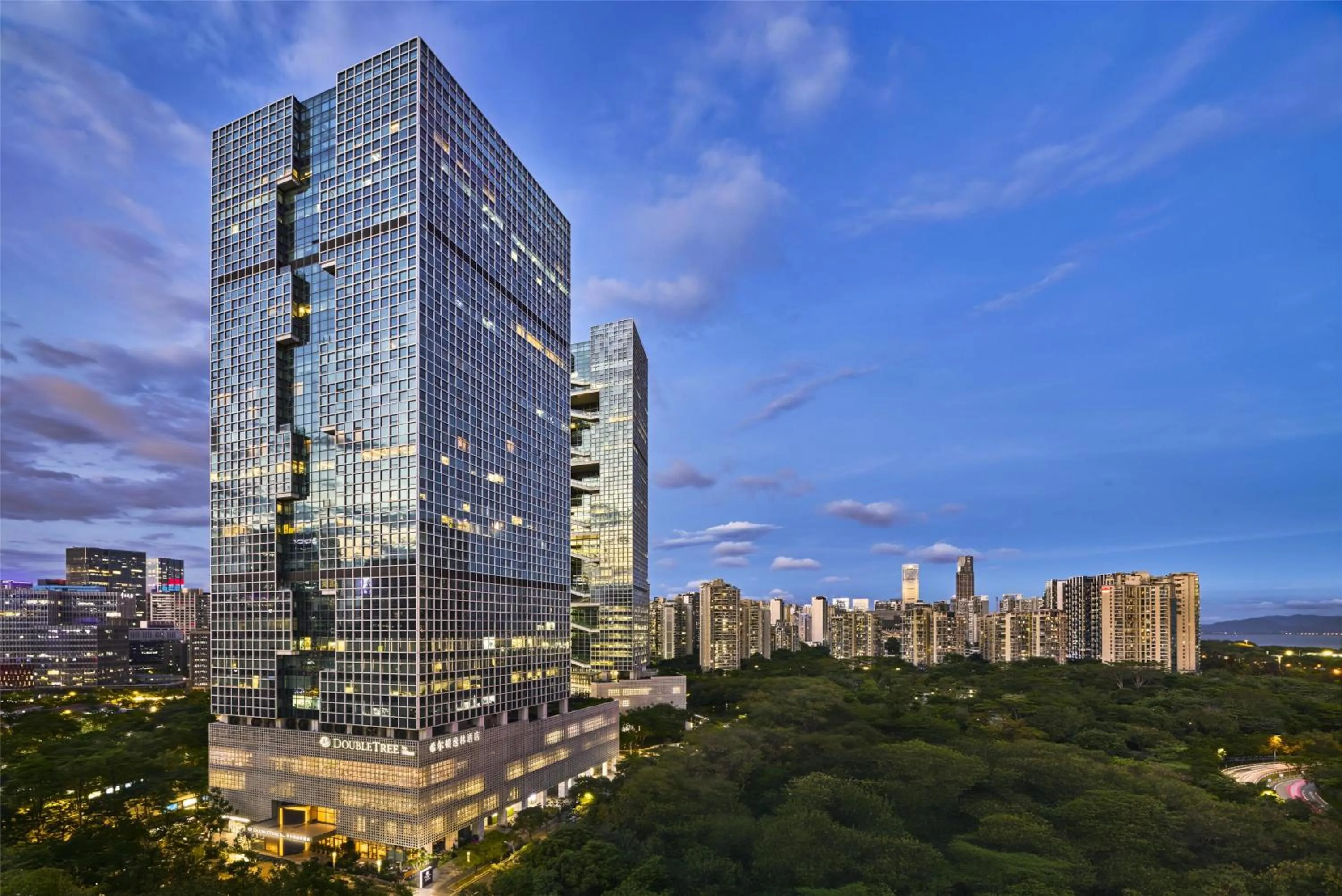 Property building in Doubletree By Hilton Shenzhen Bay