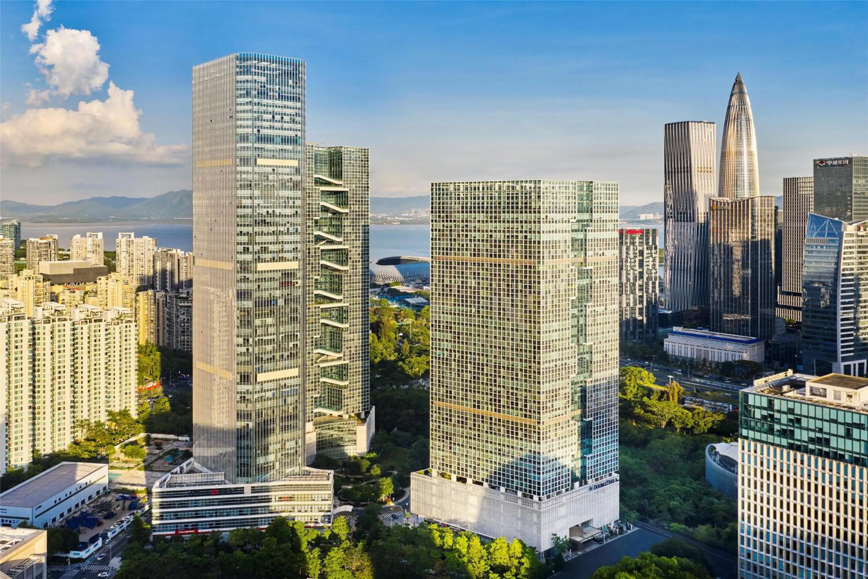Property building in Doubletree By Hilton Shenzhen Bay