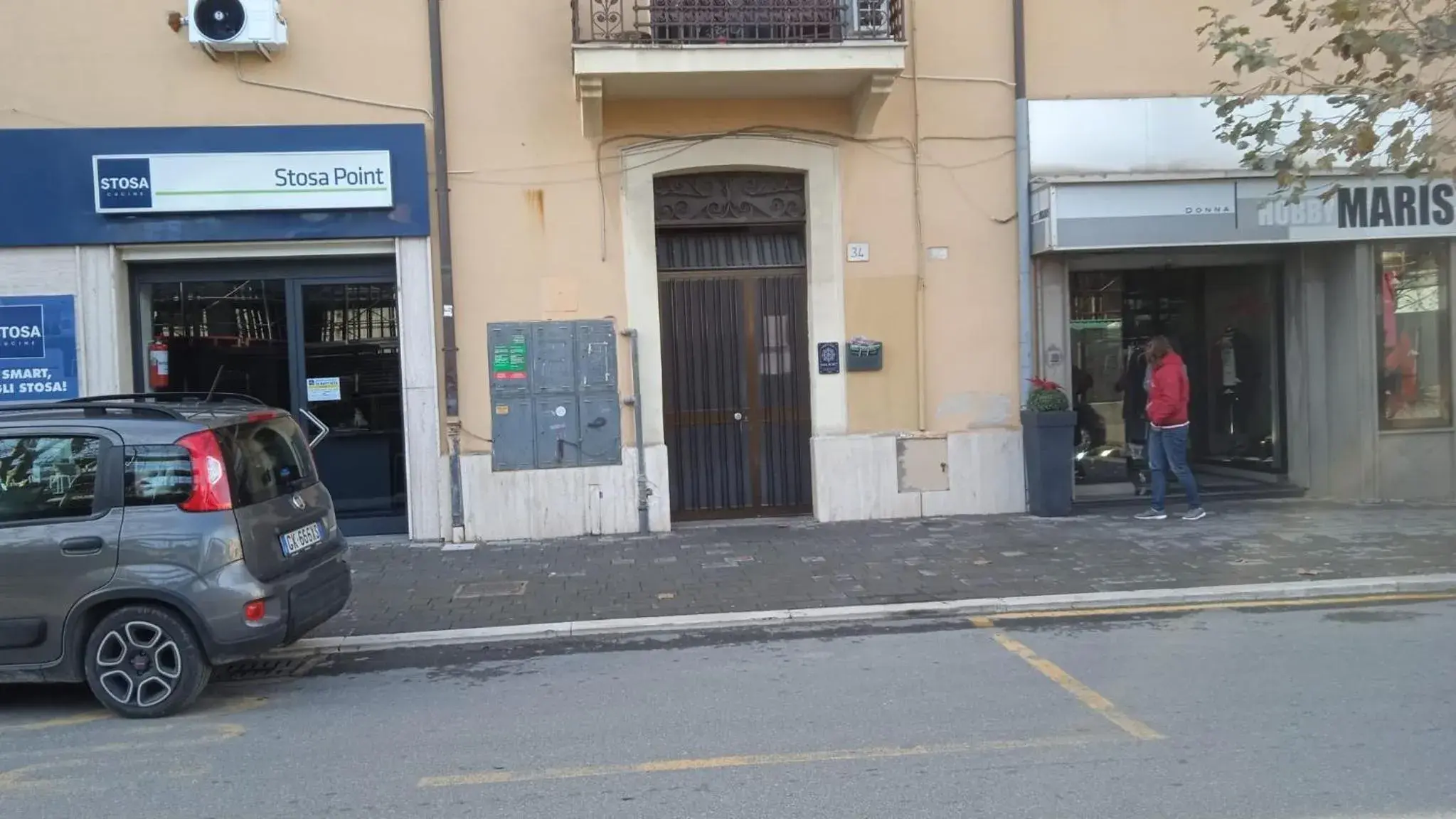 Two-Bedroom Apartment in Alloggio Turistico Sea Port - Next to the Cruise Ship Free Shuttle Terminal Two-Bedroom Apartment in Alloggio Turistico Sea Port - Next to the Cruise Ship Free Shuttle Terminal