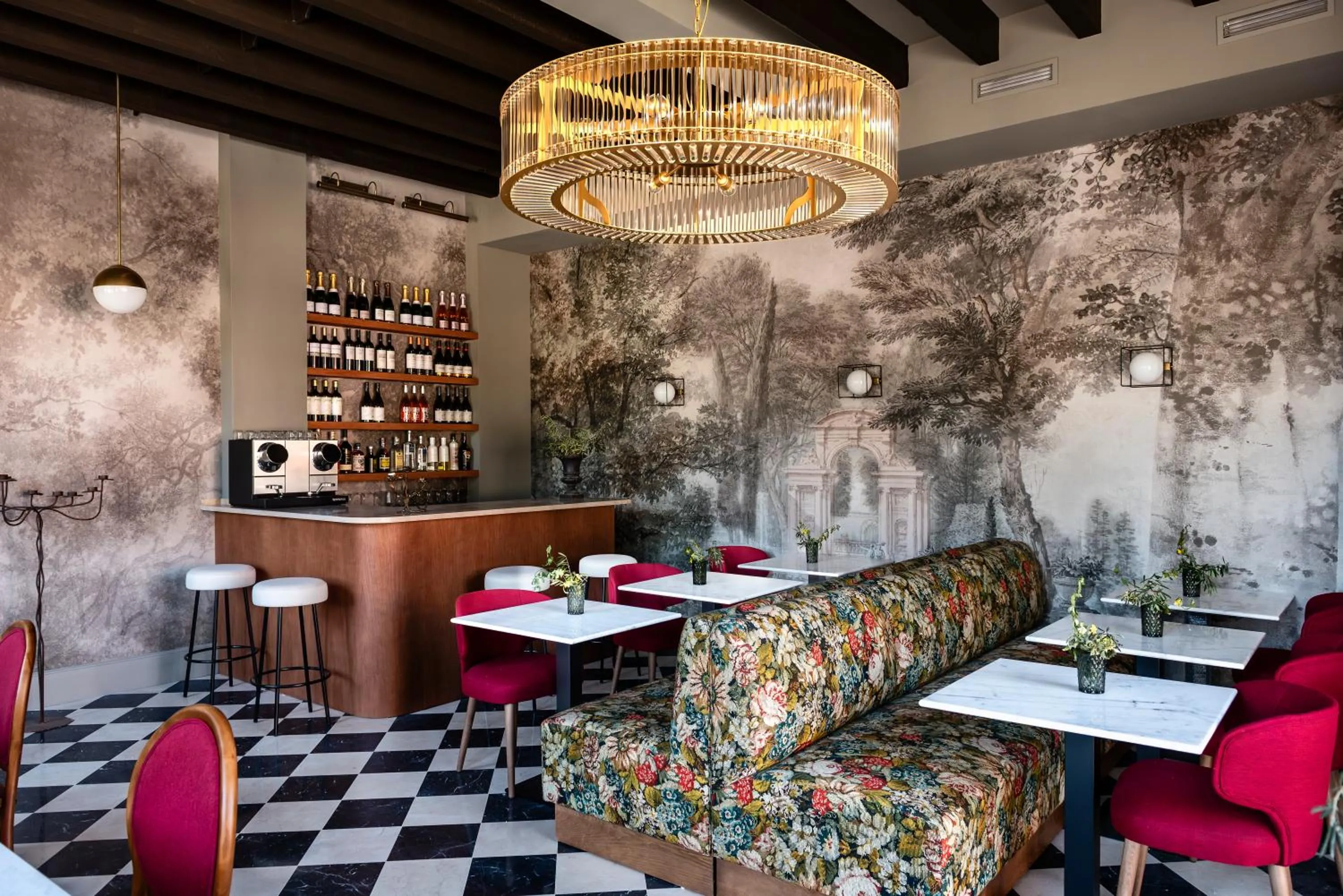 Restaurant/places to eat in Hotel Boutique Làpety