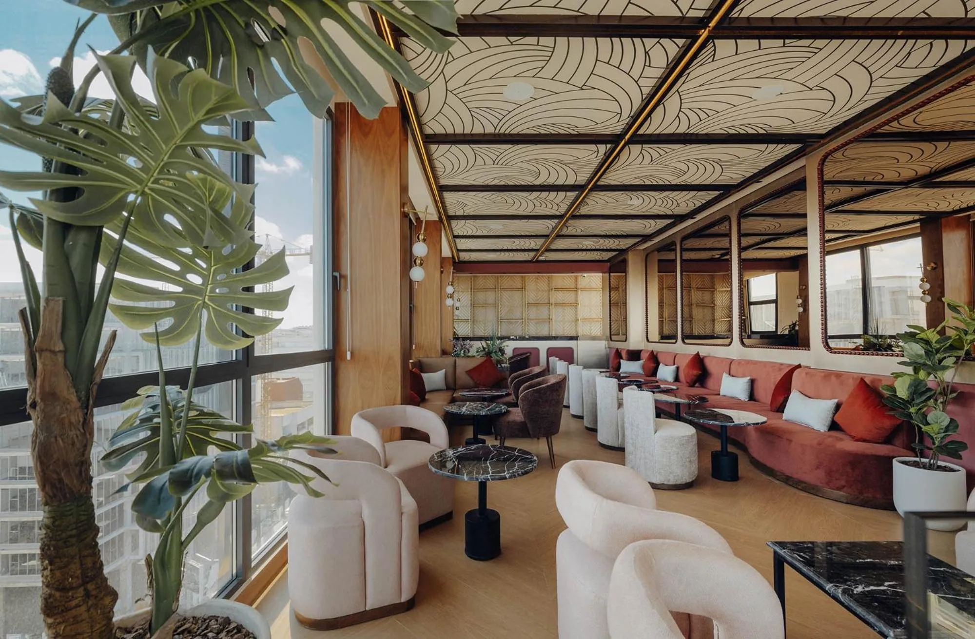 Restaurant/places to eat in Exe Casablanca