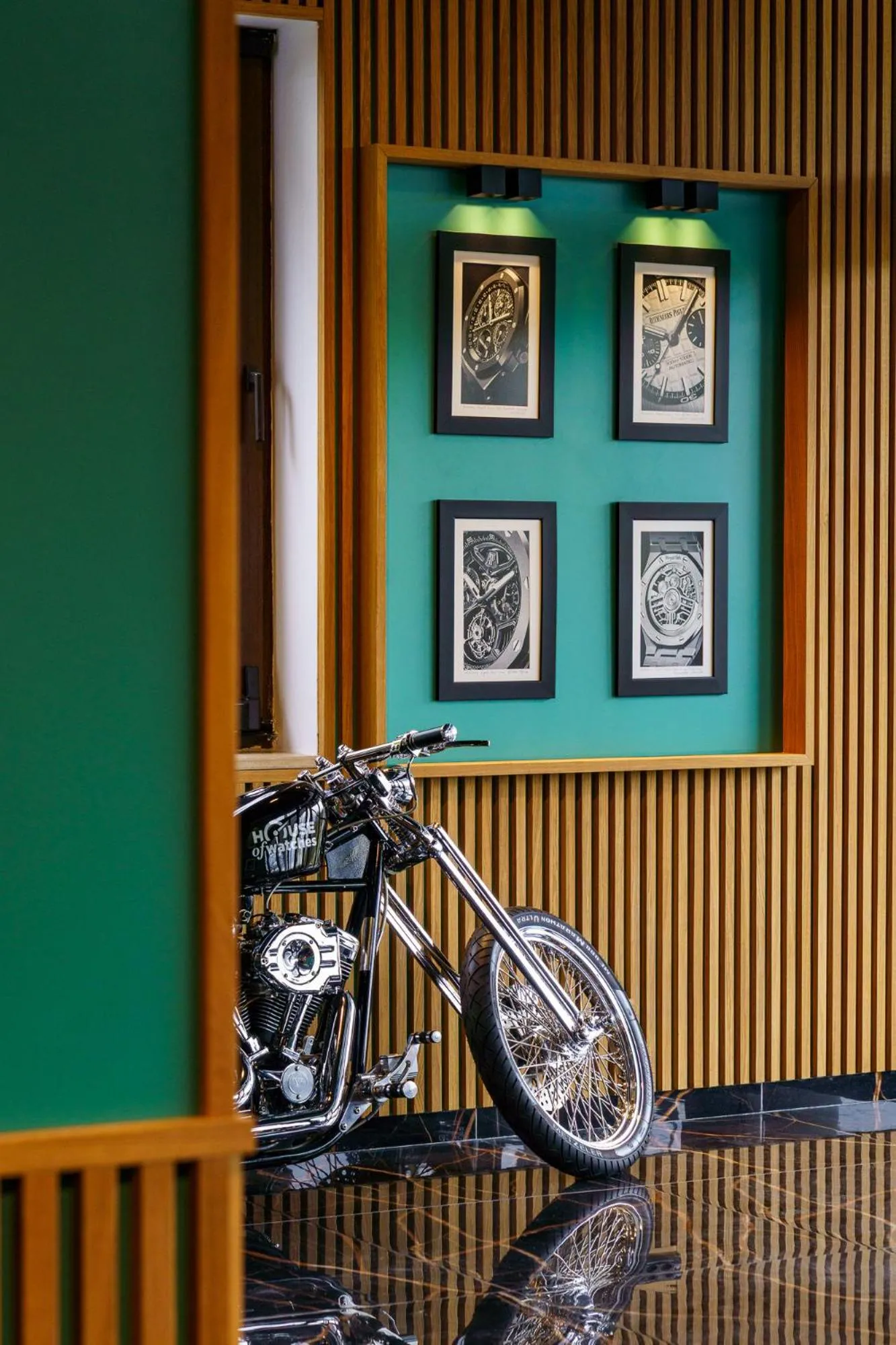 HOW Boutique and Hotel