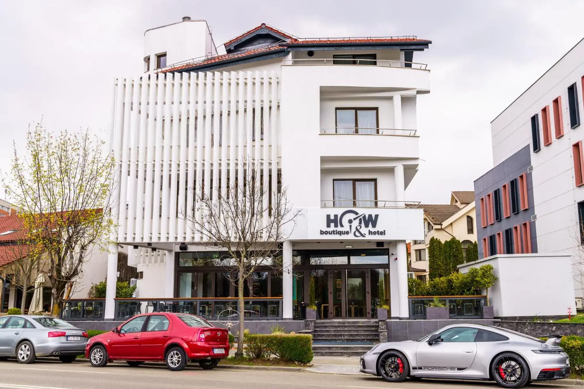 Property building in HOW Boutique and Hotel Property building in HOW Boutique and Hotel