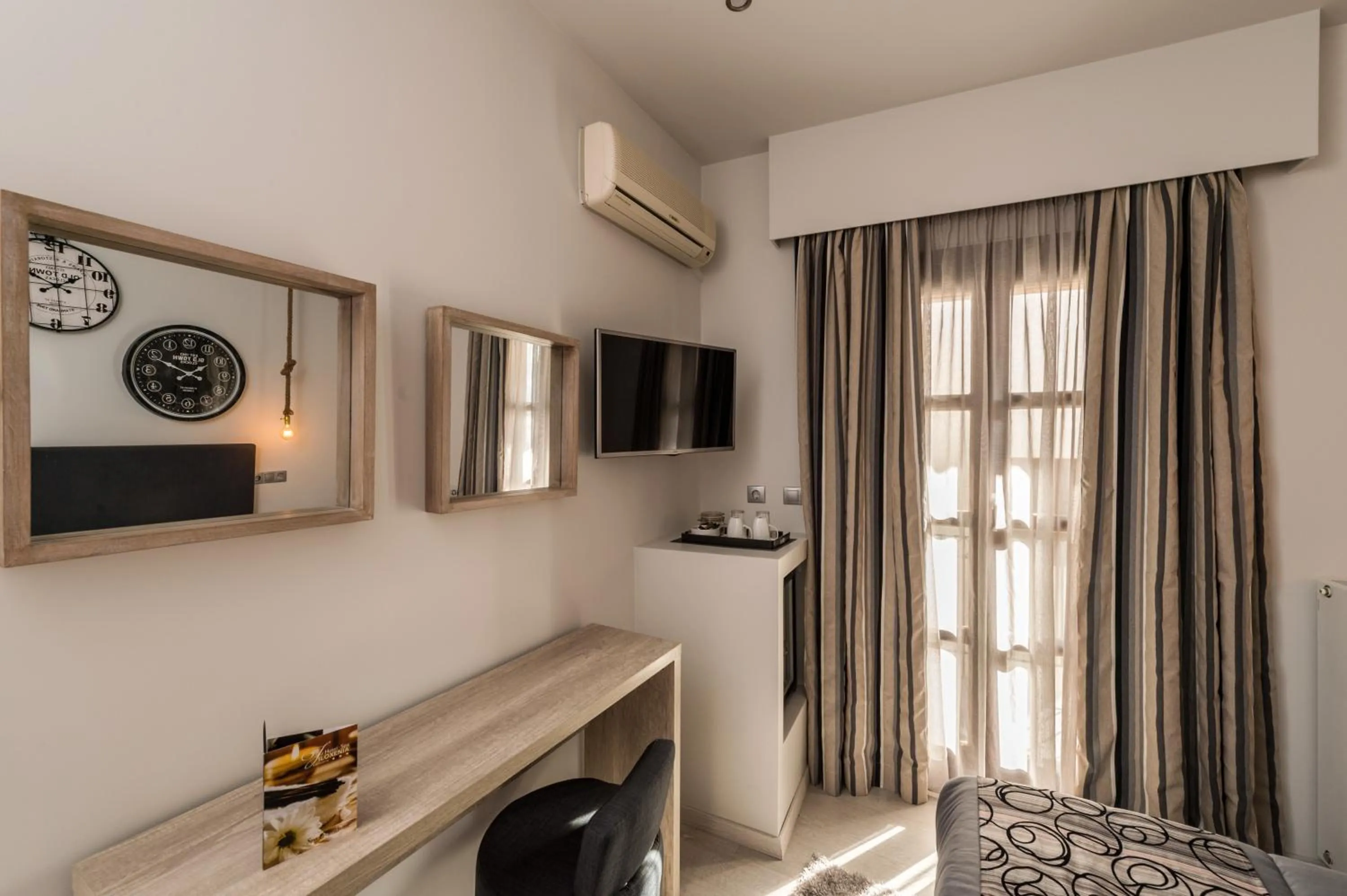 Bedroom, Bed in Filoxenia Hotel & Spa