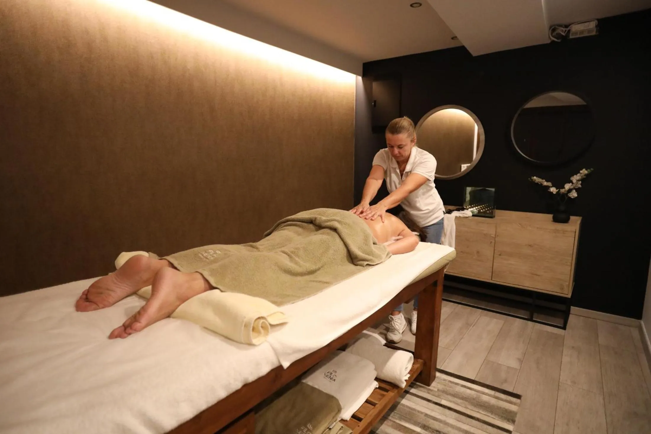 Massage in Filoxenia Hotel & Spa