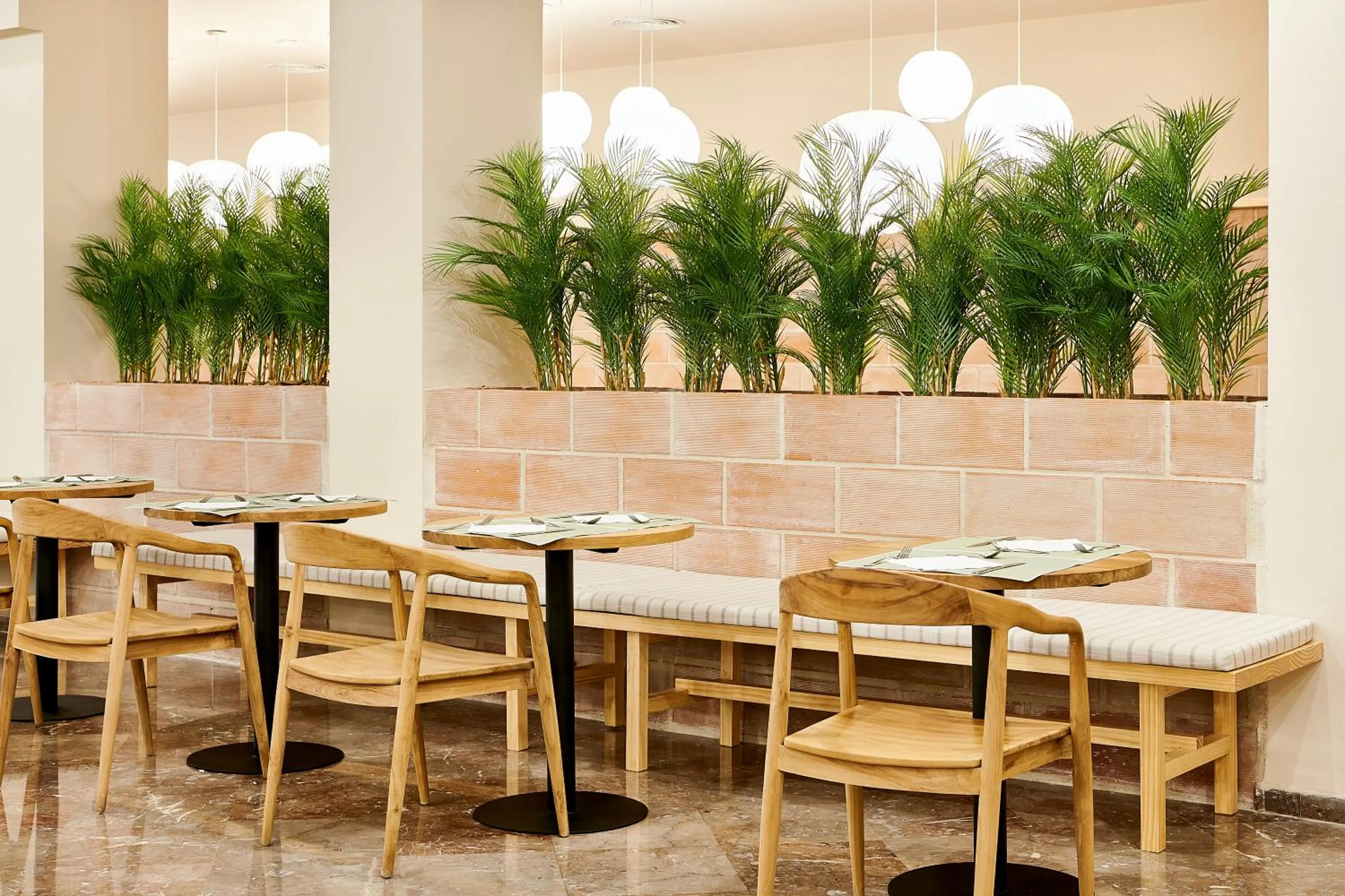 Restaurant/places to eat in tent Torremolinos