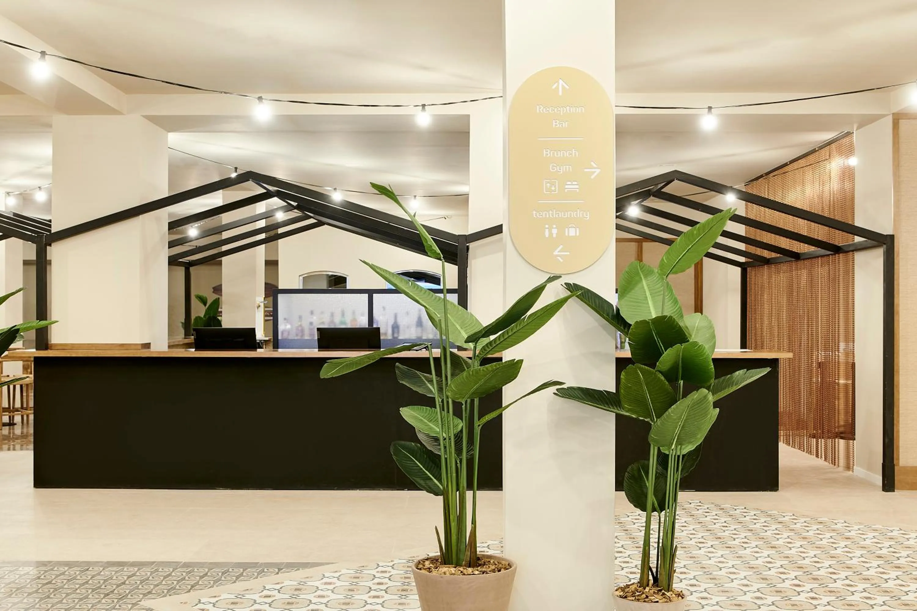 Lobby or reception in tent Torremolinos