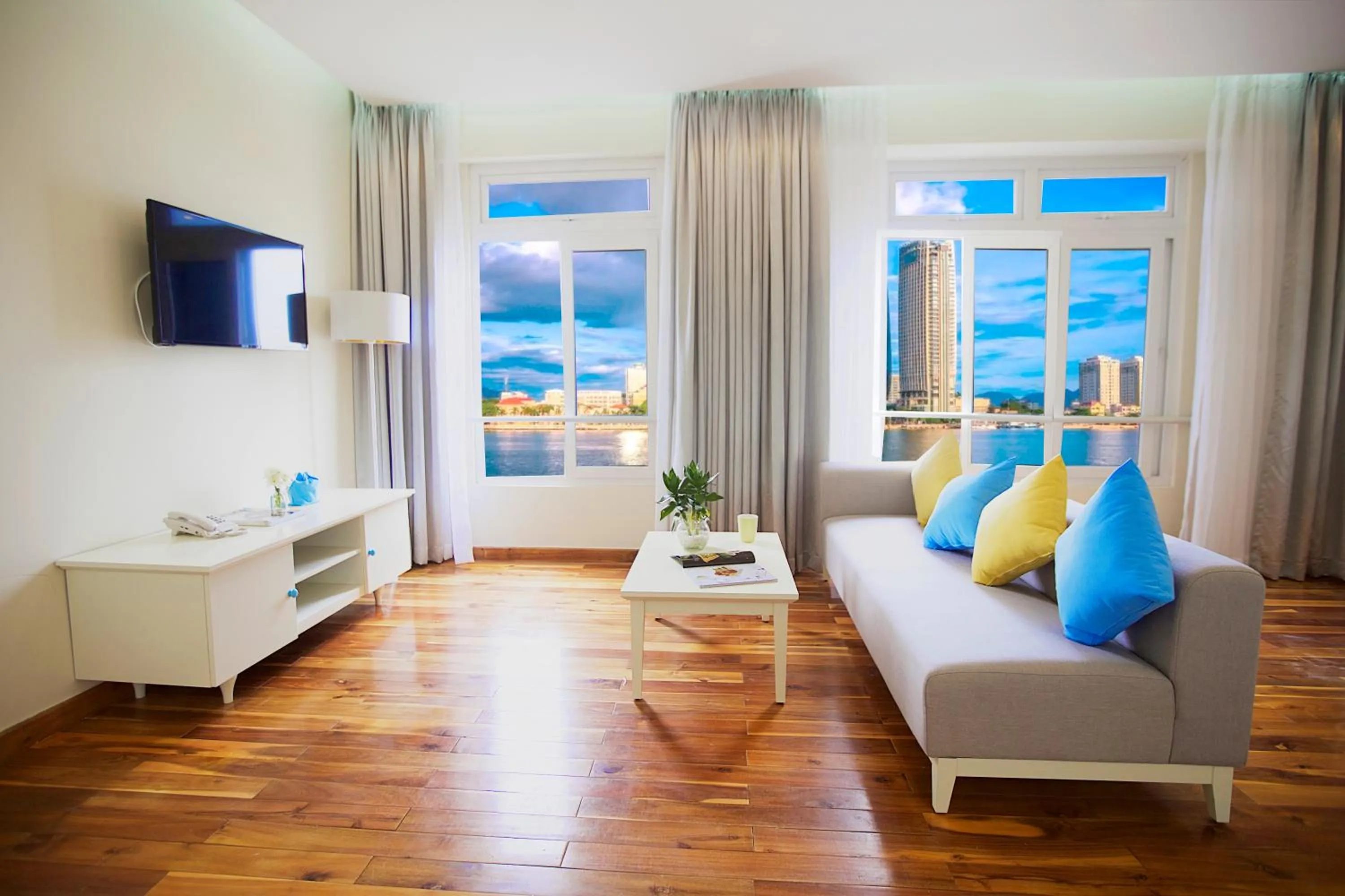 Two-Bedroom Apartment with River View in Palmier Hotel - Art House Da Nang