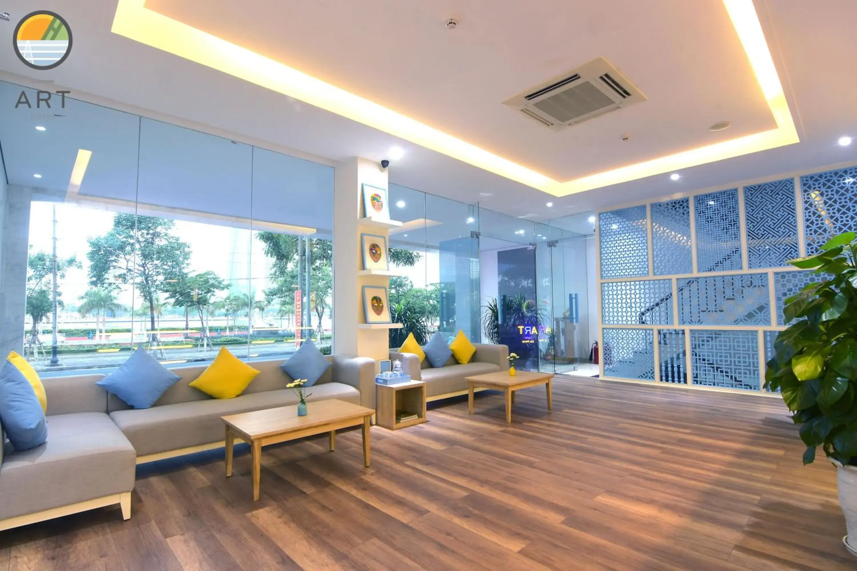 Facade/entrance in Palmier Hotel - Art House Da Nang Facade/entrance in Palmier Hotel - Art House Da Nang