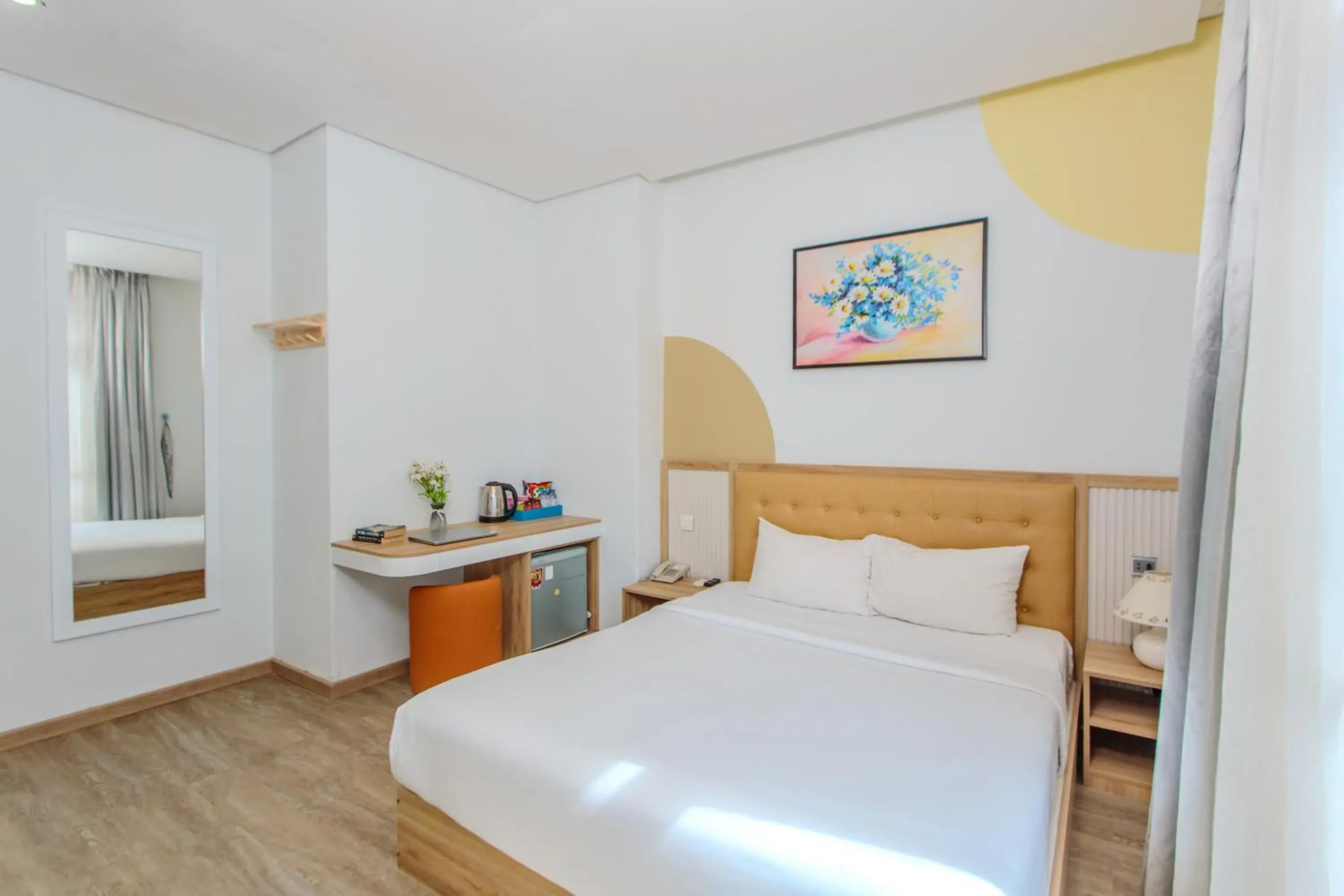 Deluxe Double Room in Palmier Hotel - Art House Da Nang Deluxe Double Room in Palmier Hotel - Art House Da Nang