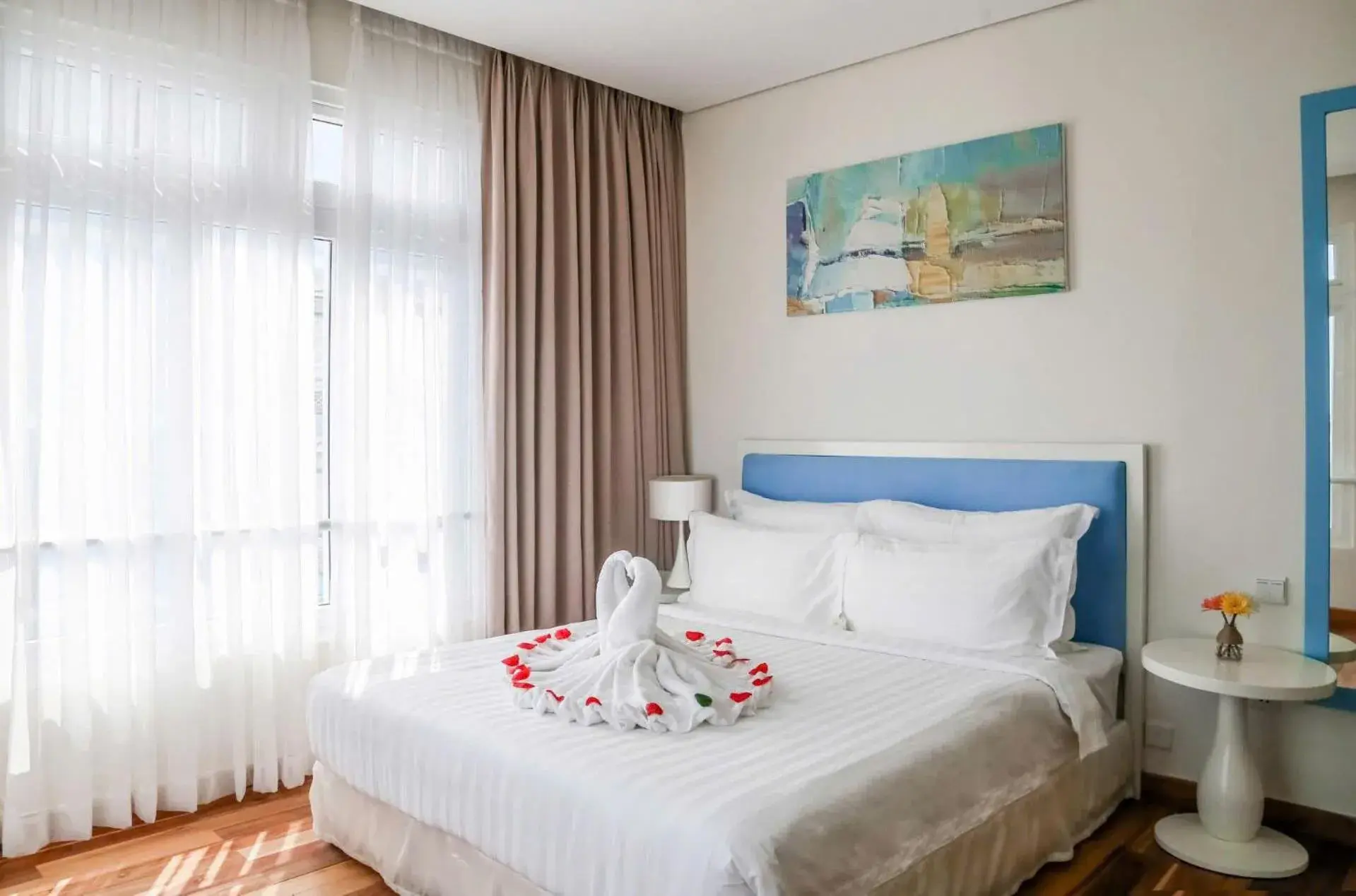 Two Bedroom Apartment in Palmier Hotel - Art House Da Nang Two Bedroom Apartment in Palmier Hotel - Art House Da Nang