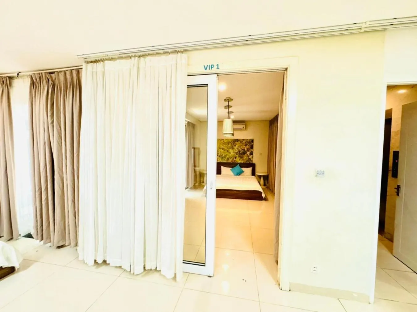 Three-Bedroom Apartment in Palmier Hotel - Art House Da Nang