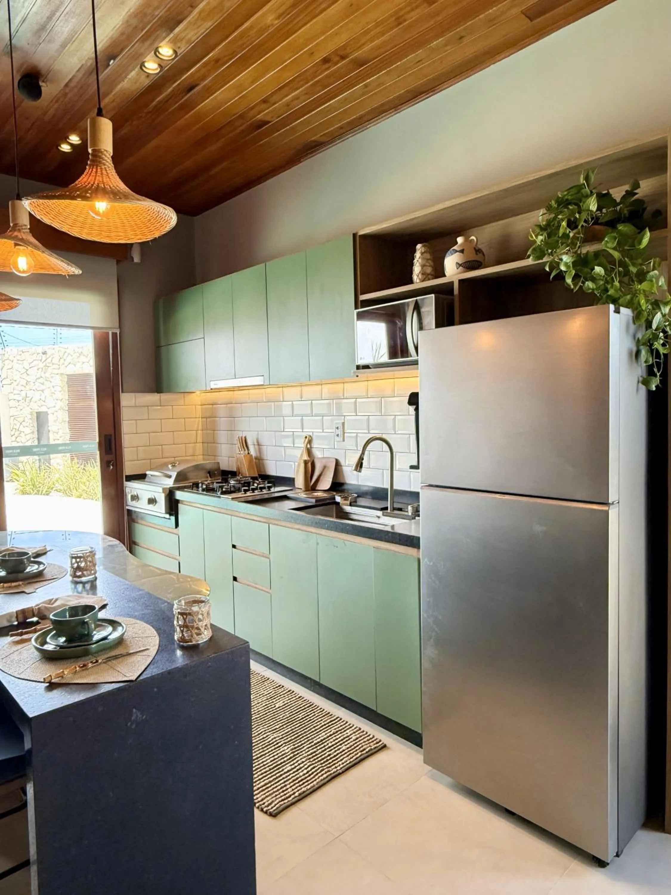 Kitchen or kitchenette in Villa Prime Beach Flats