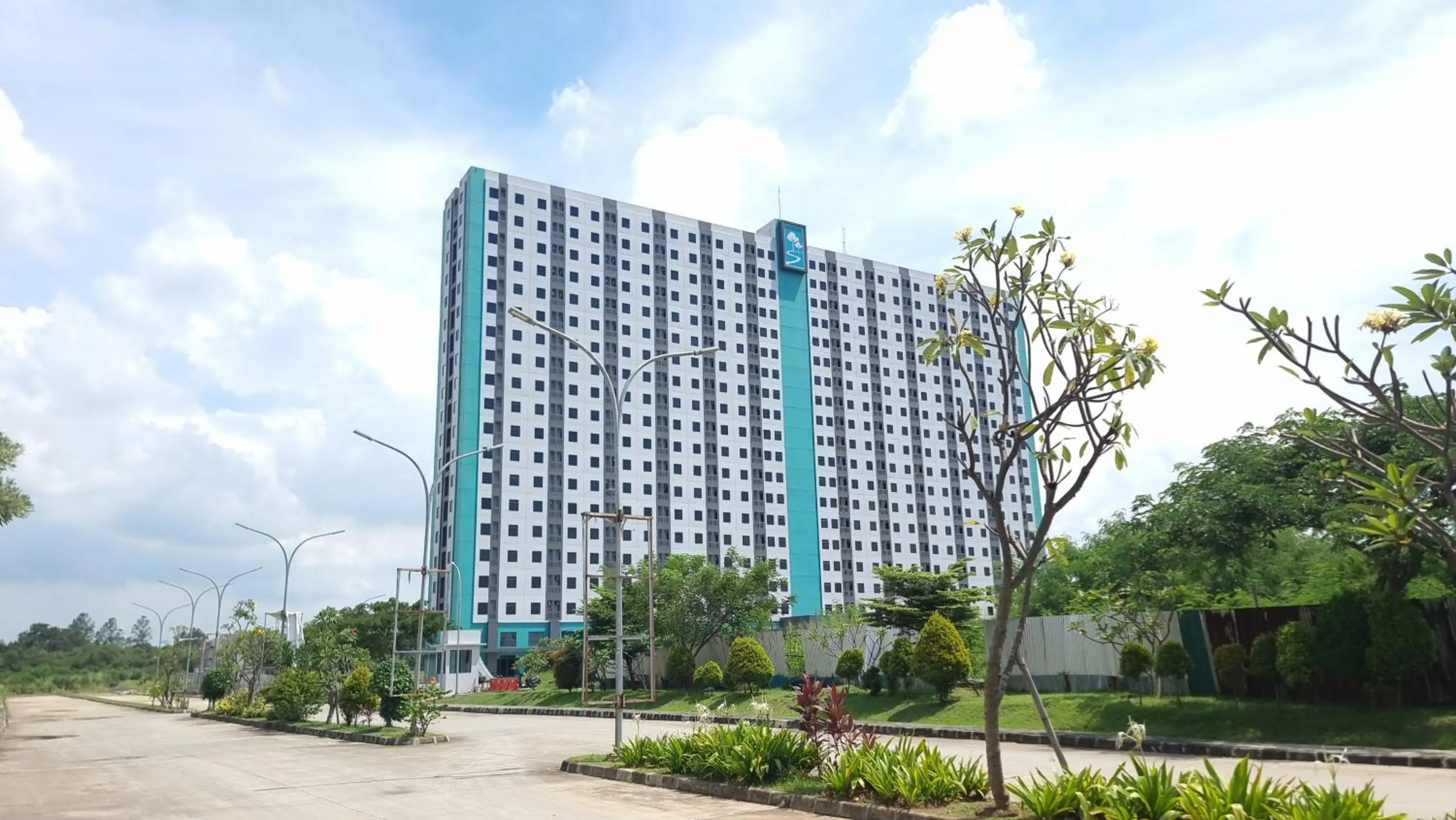 Property building in Dancenter Bekasi Formerly Riverdale