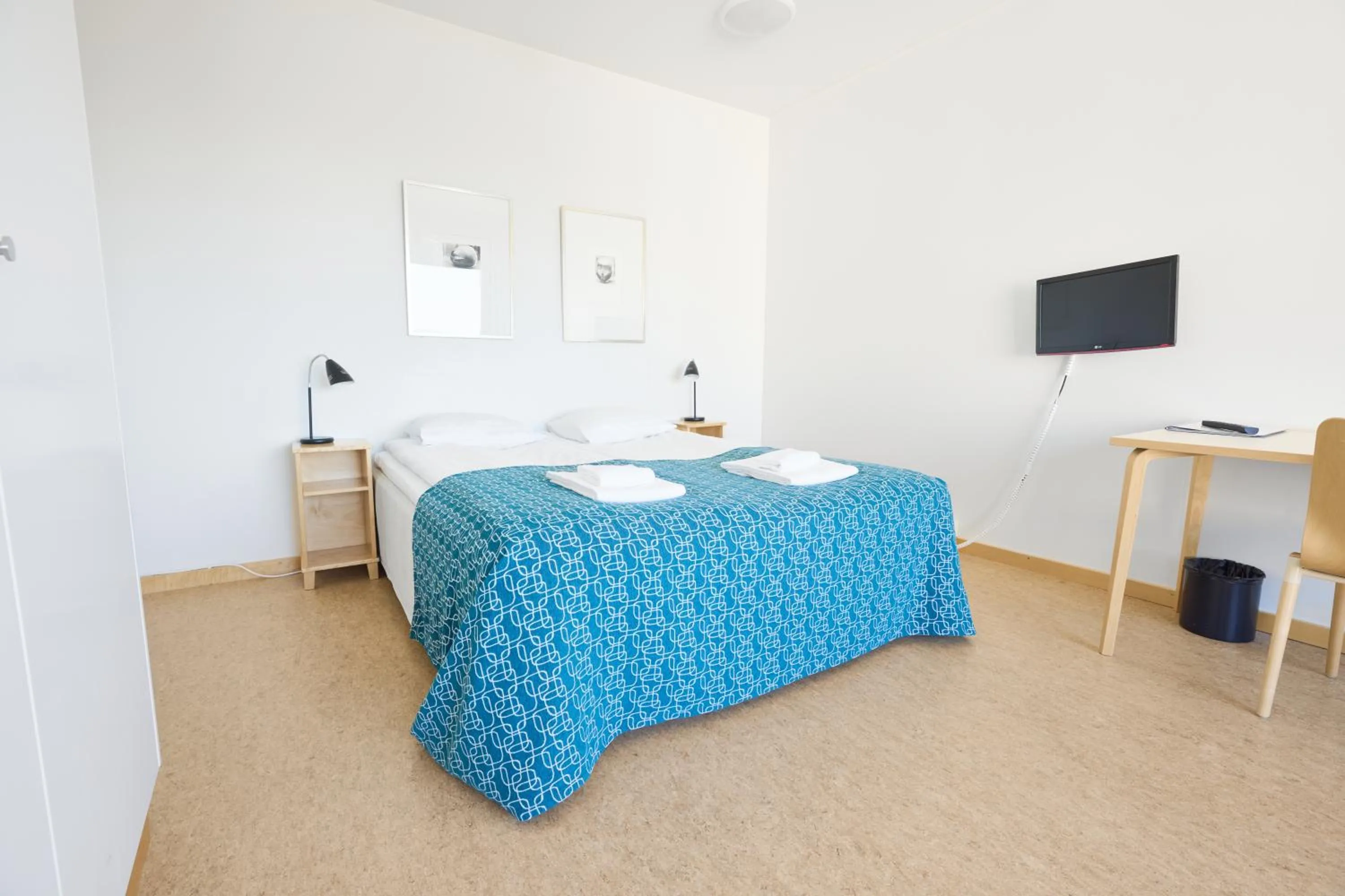 Bed in Töölö Towers