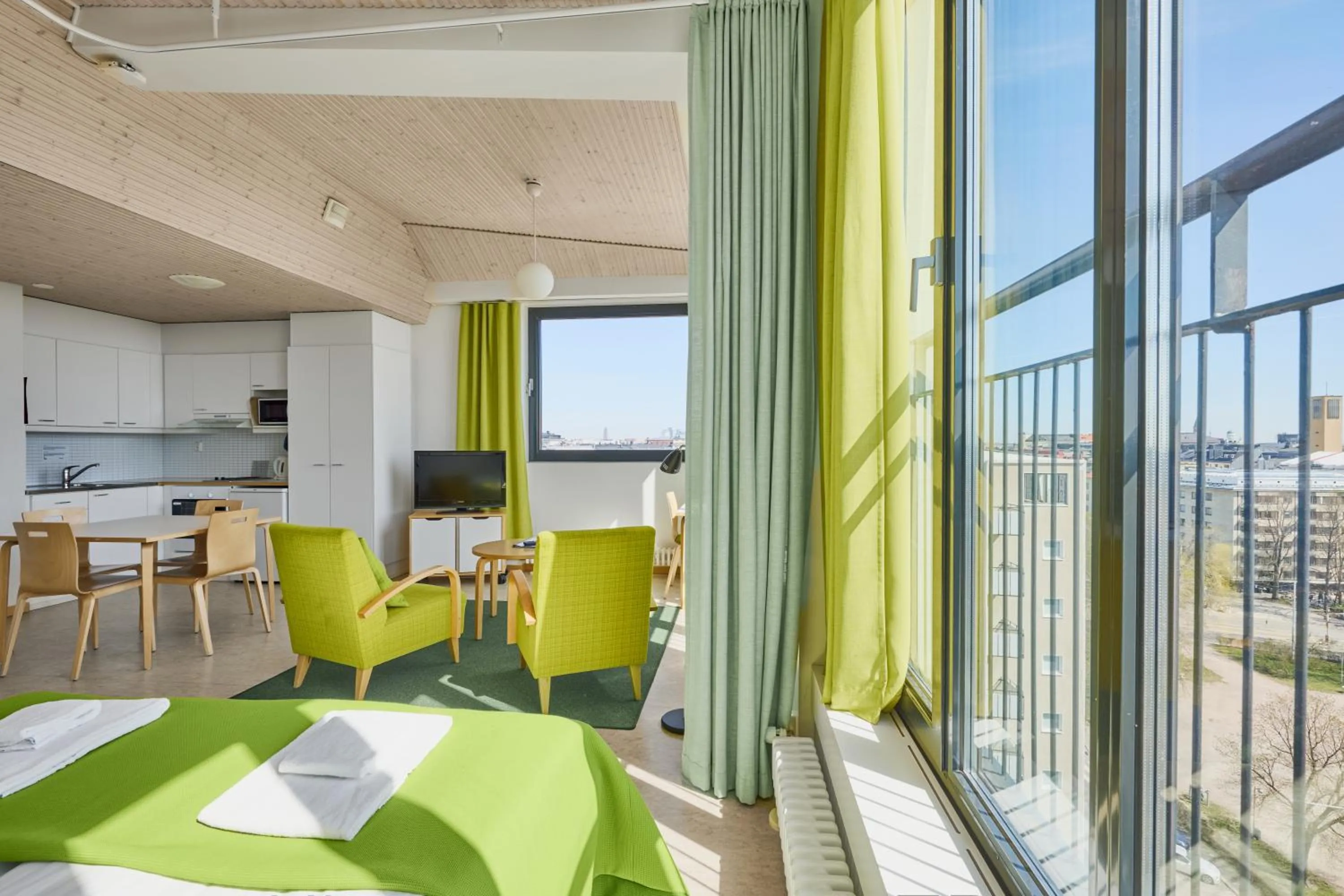 TV and multimedia in Töölö Towers