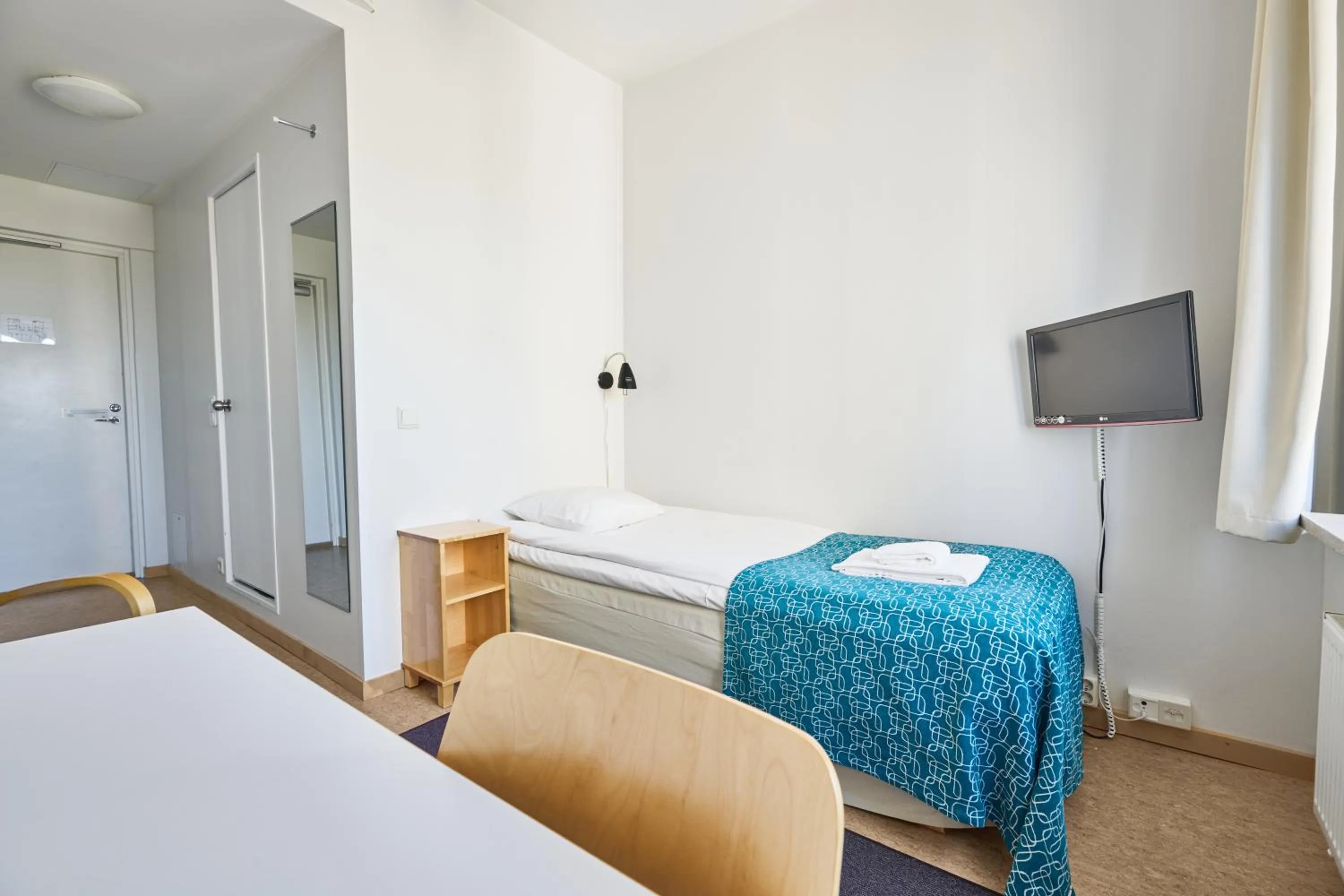 Bed in Töölö Towers