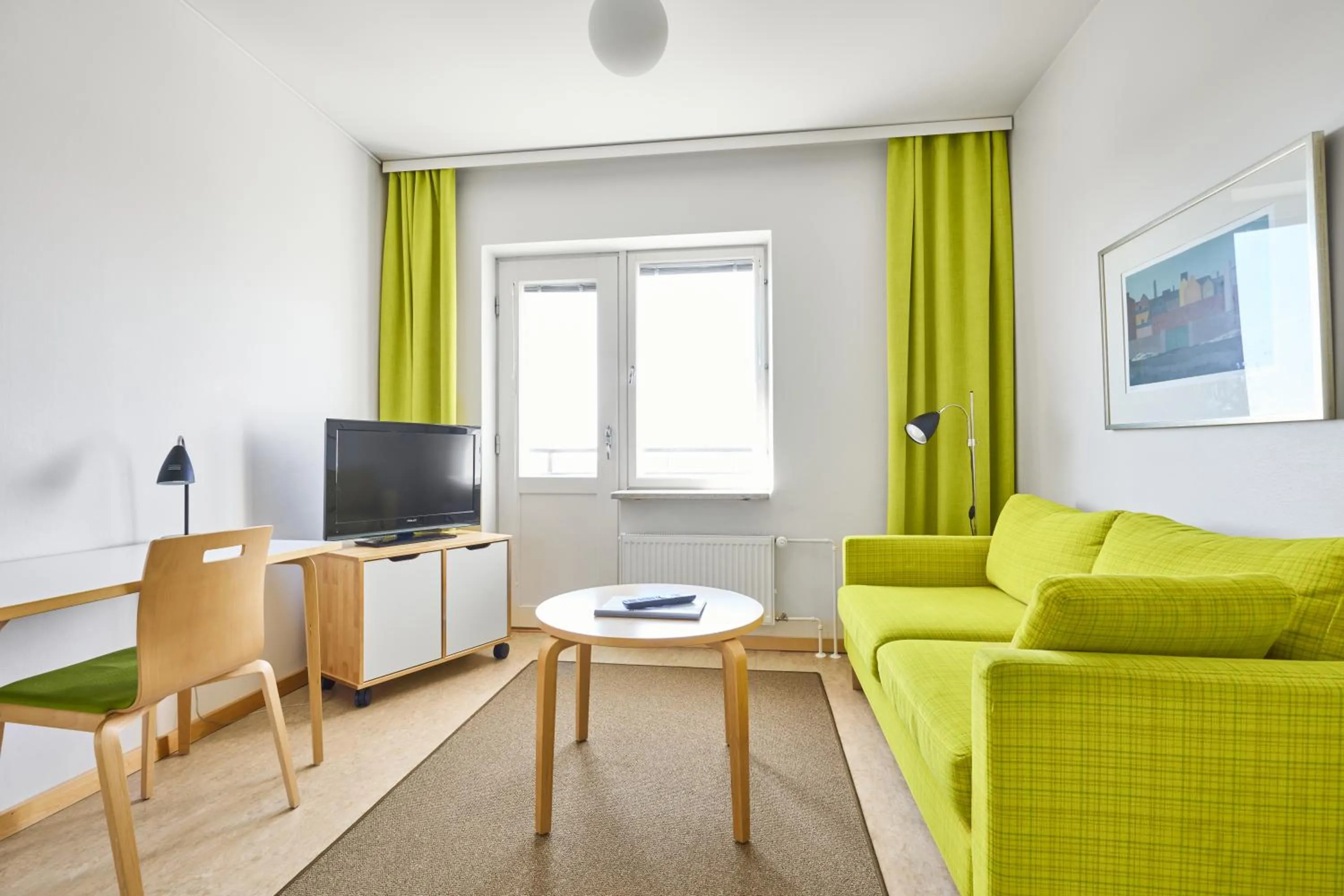 TV and multimedia in Töölö Towers