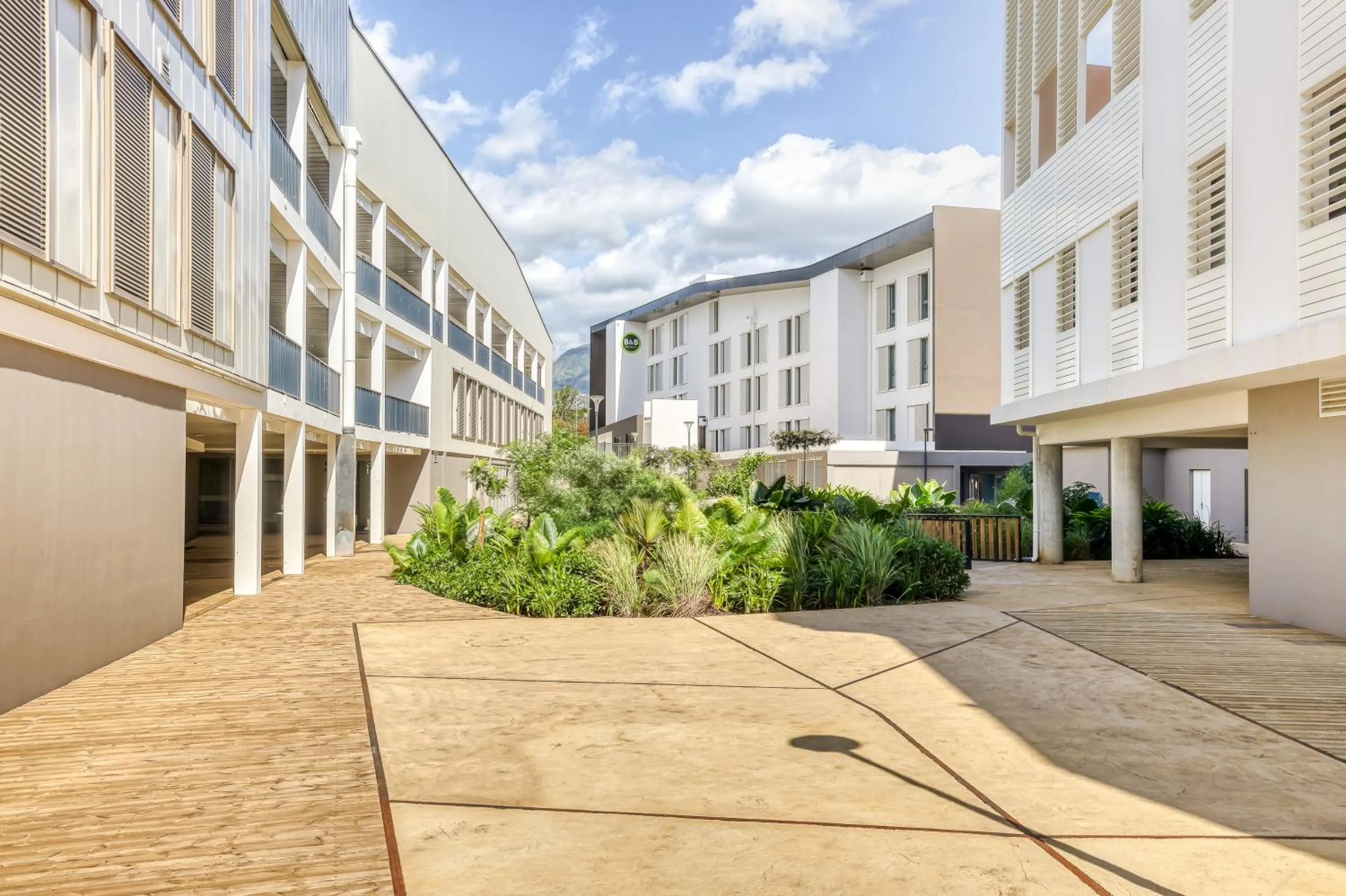 B&B HOTEL La Réunion Aéroport