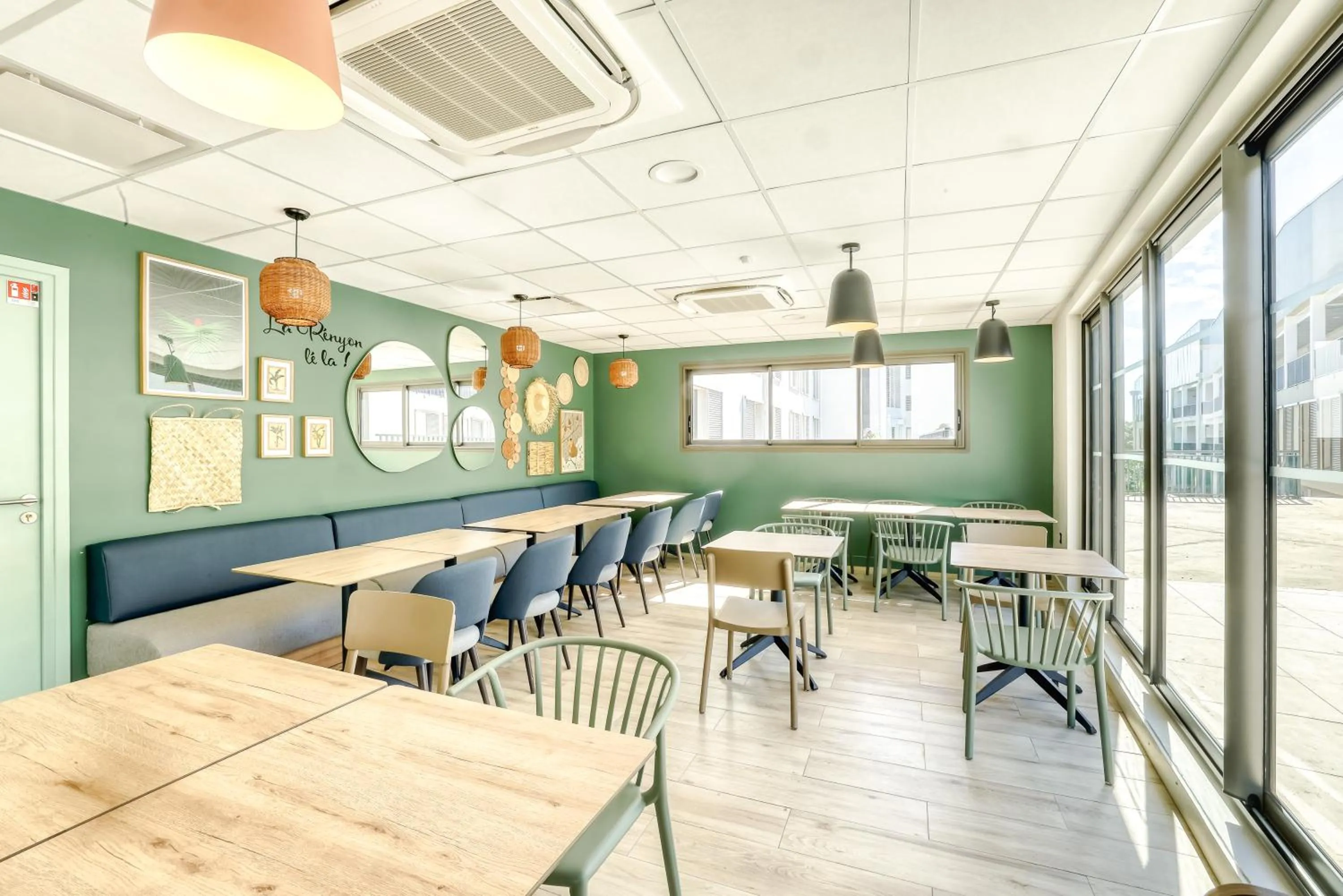 B&B HOTEL La Réunion Aéroport