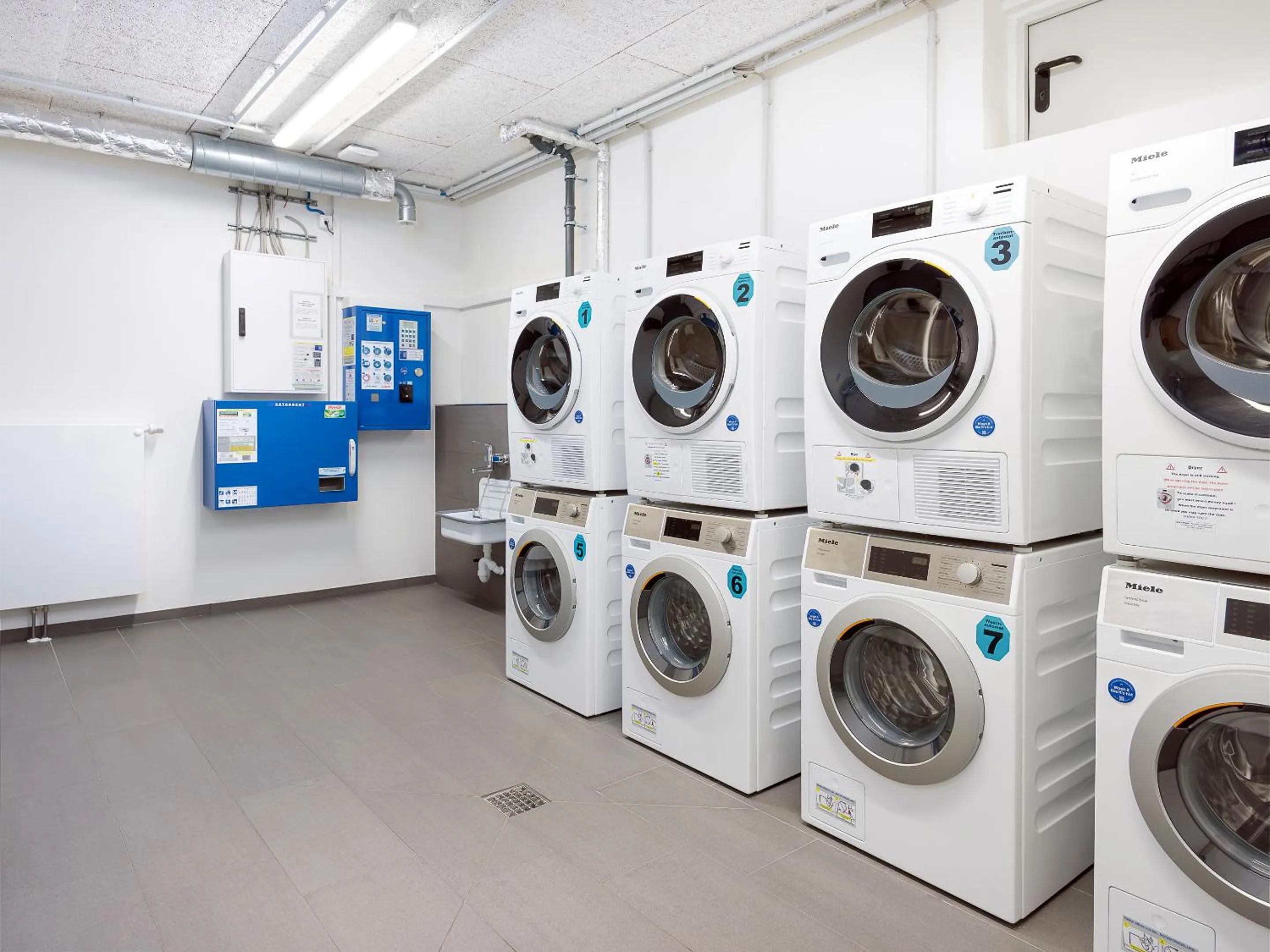 washing machine in smartments Hamburg Hamm