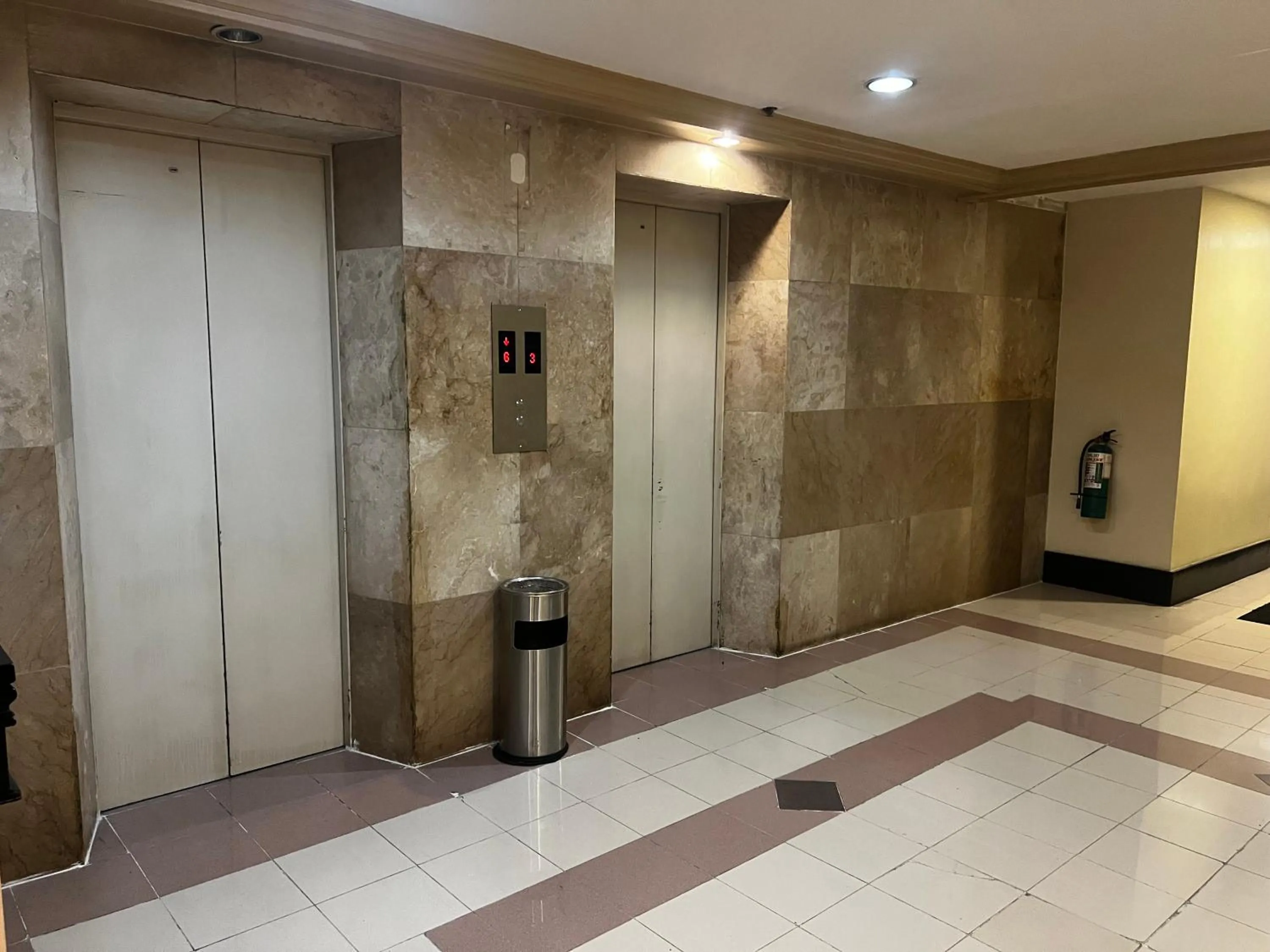 Lobby or reception in Hotel Sogo EDSA Shaw Blvd