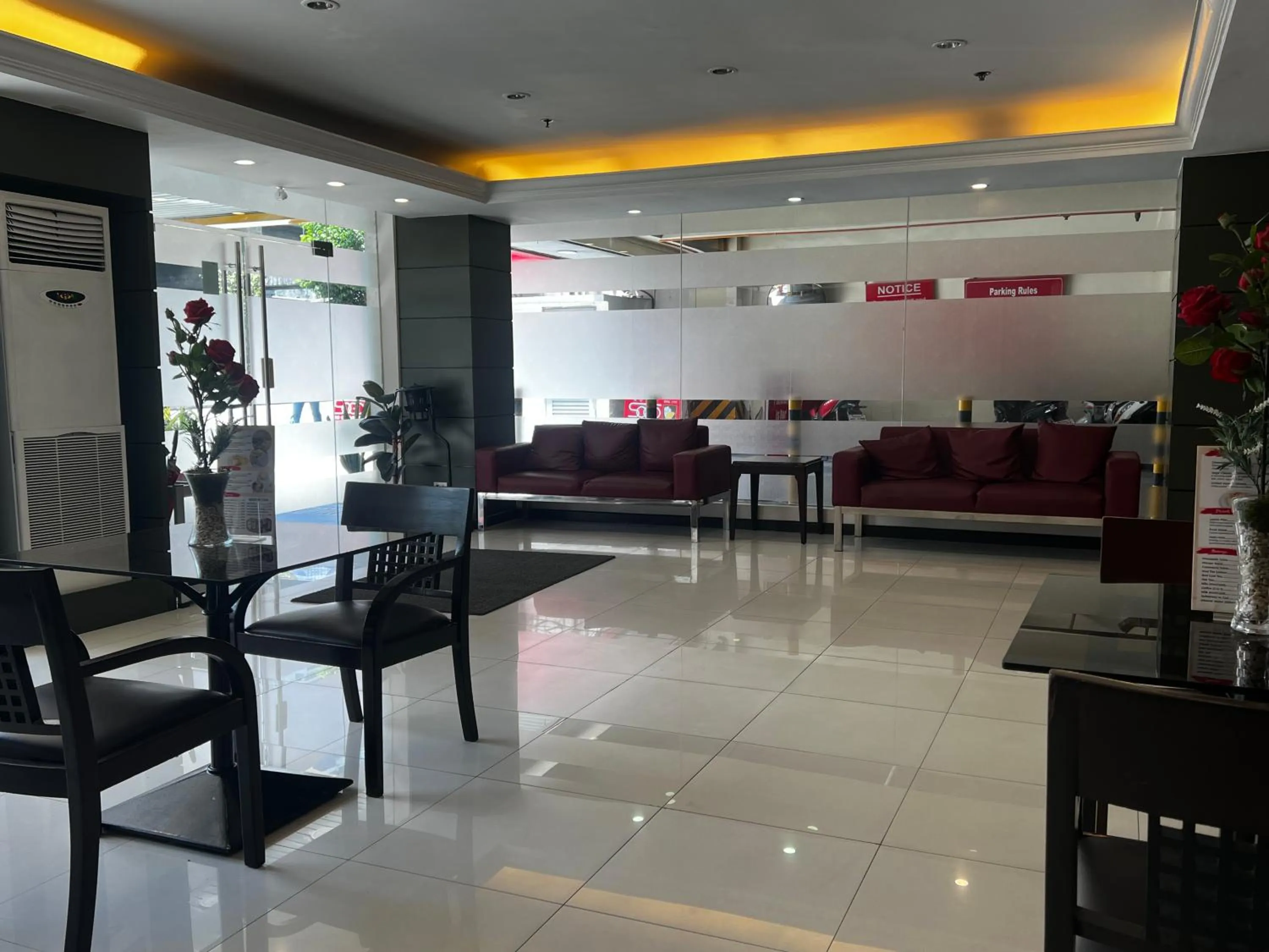 Lobby or reception in Hotel Sogo EDSA Shaw Blvd
