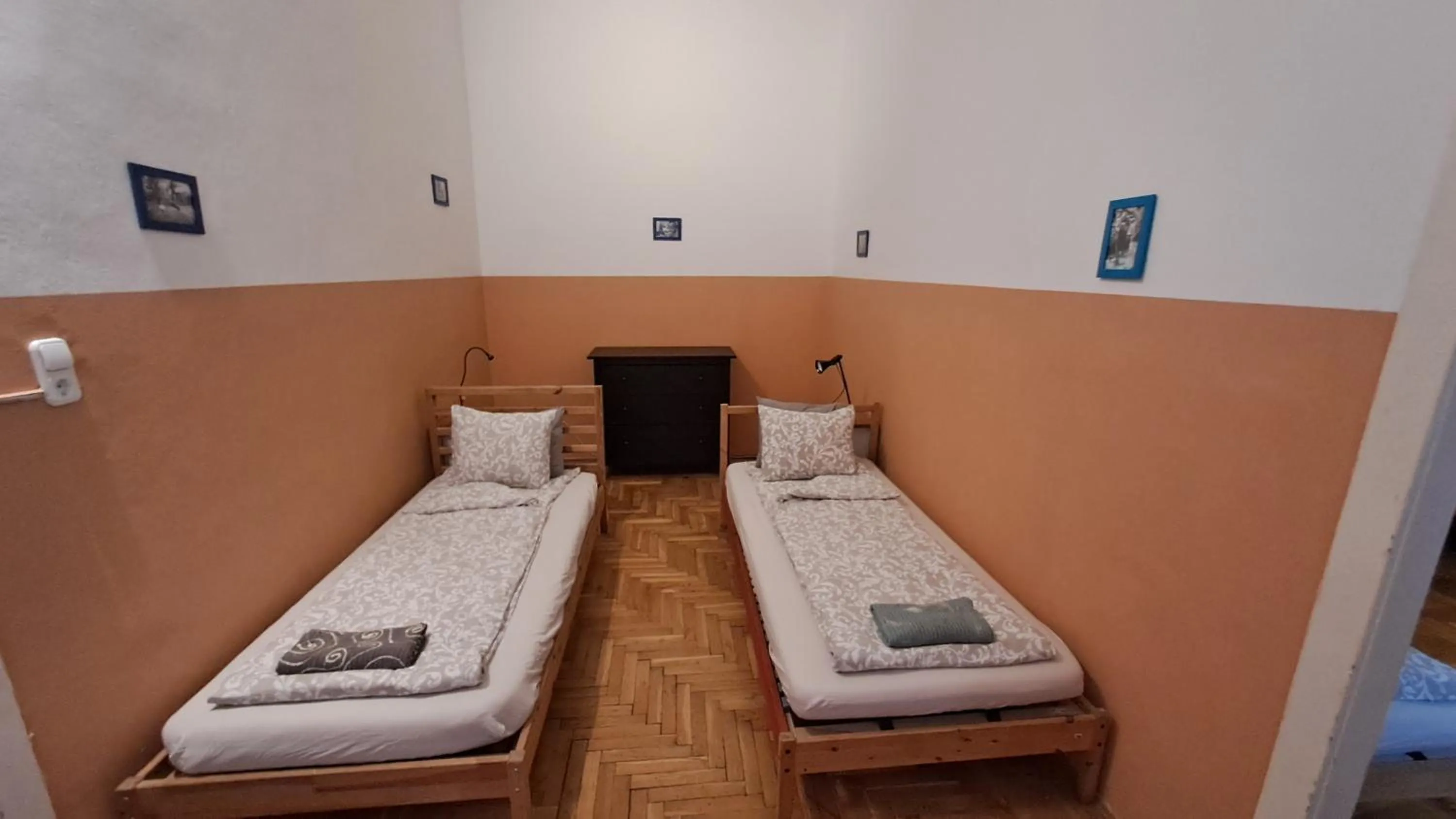 Bed in Pal's Hostel and Apartments