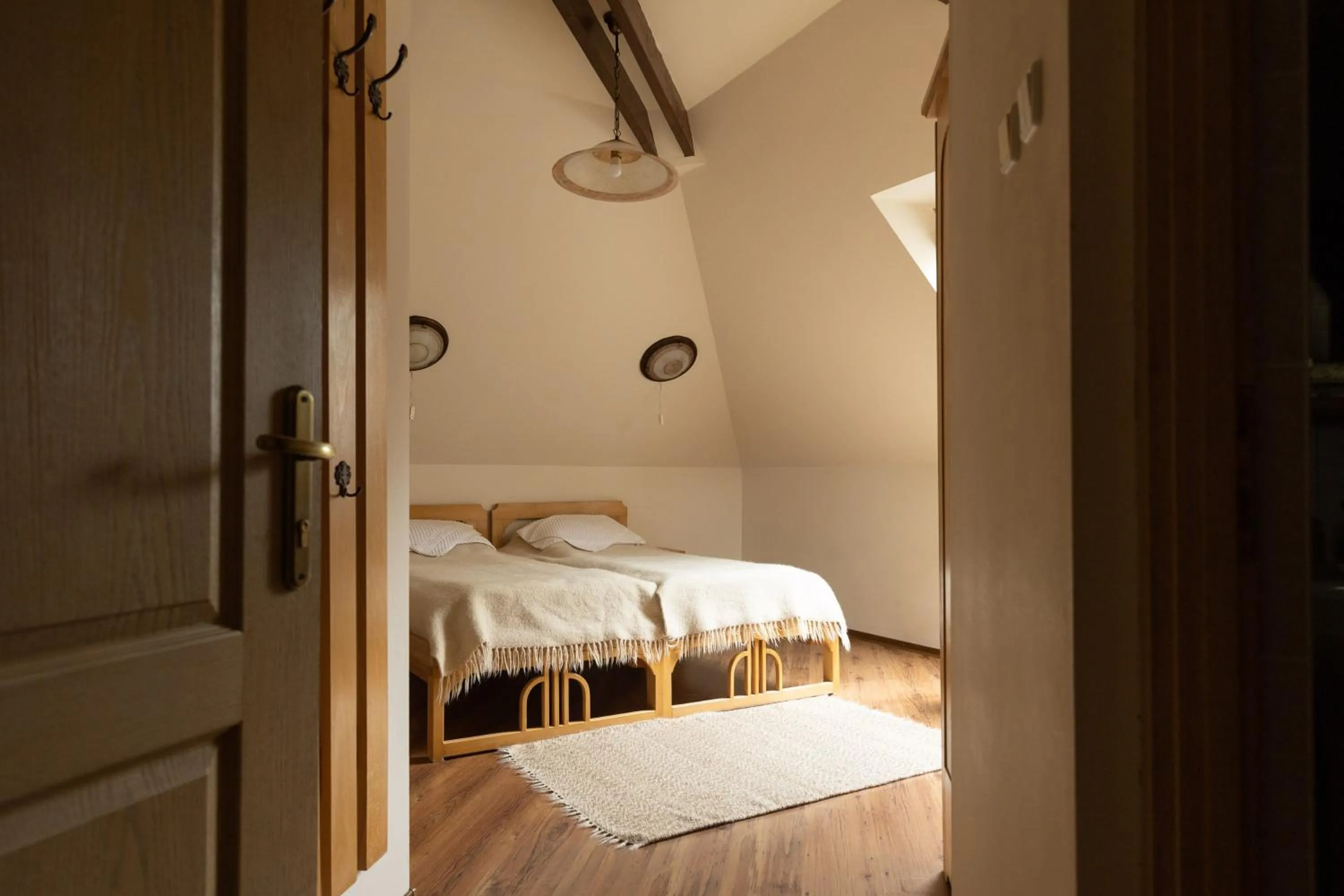 Bed in Pensiunea Bella Vita