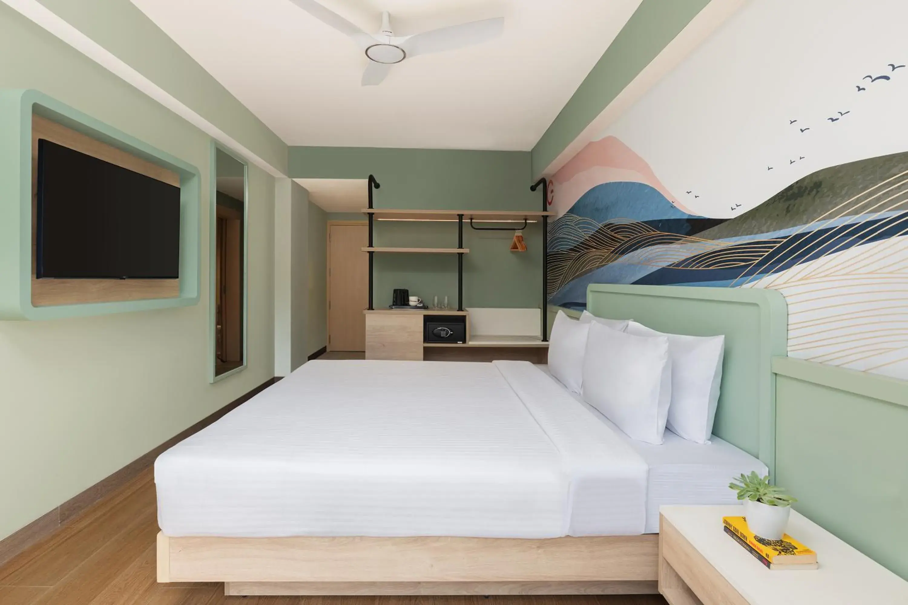 D-Luxe Queen Room - single occupancy in Ginger Dehradun, Rajpur Road D-Luxe Queen Room - single occupancy in Ginger Dehradun, Rajpur Road