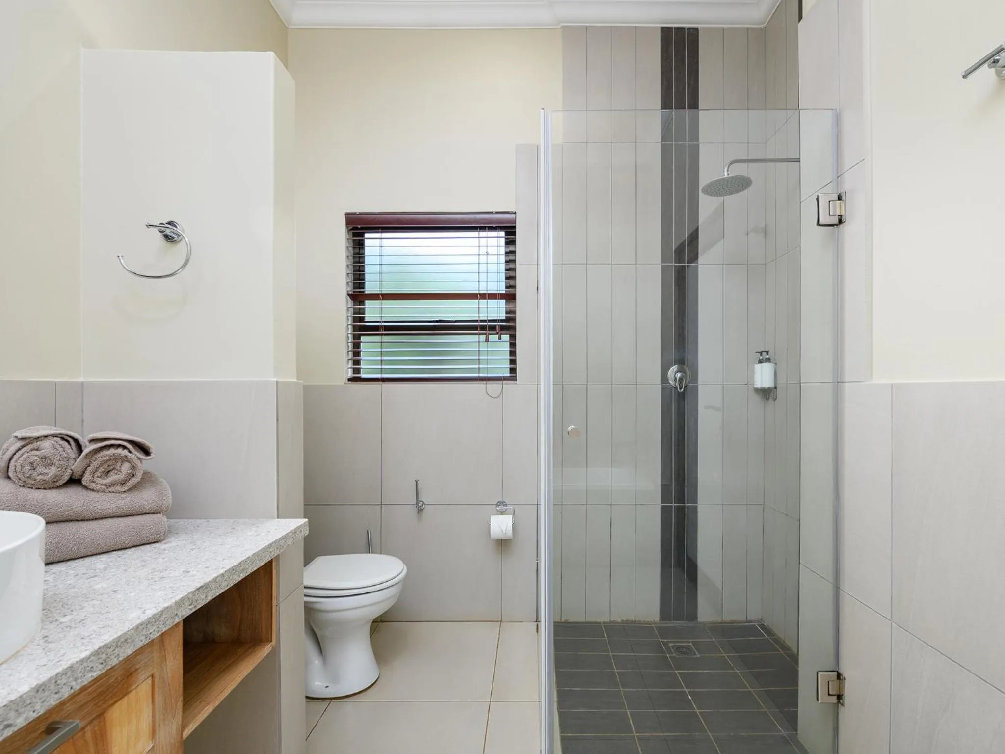 Bathroom in Monomotapa Village