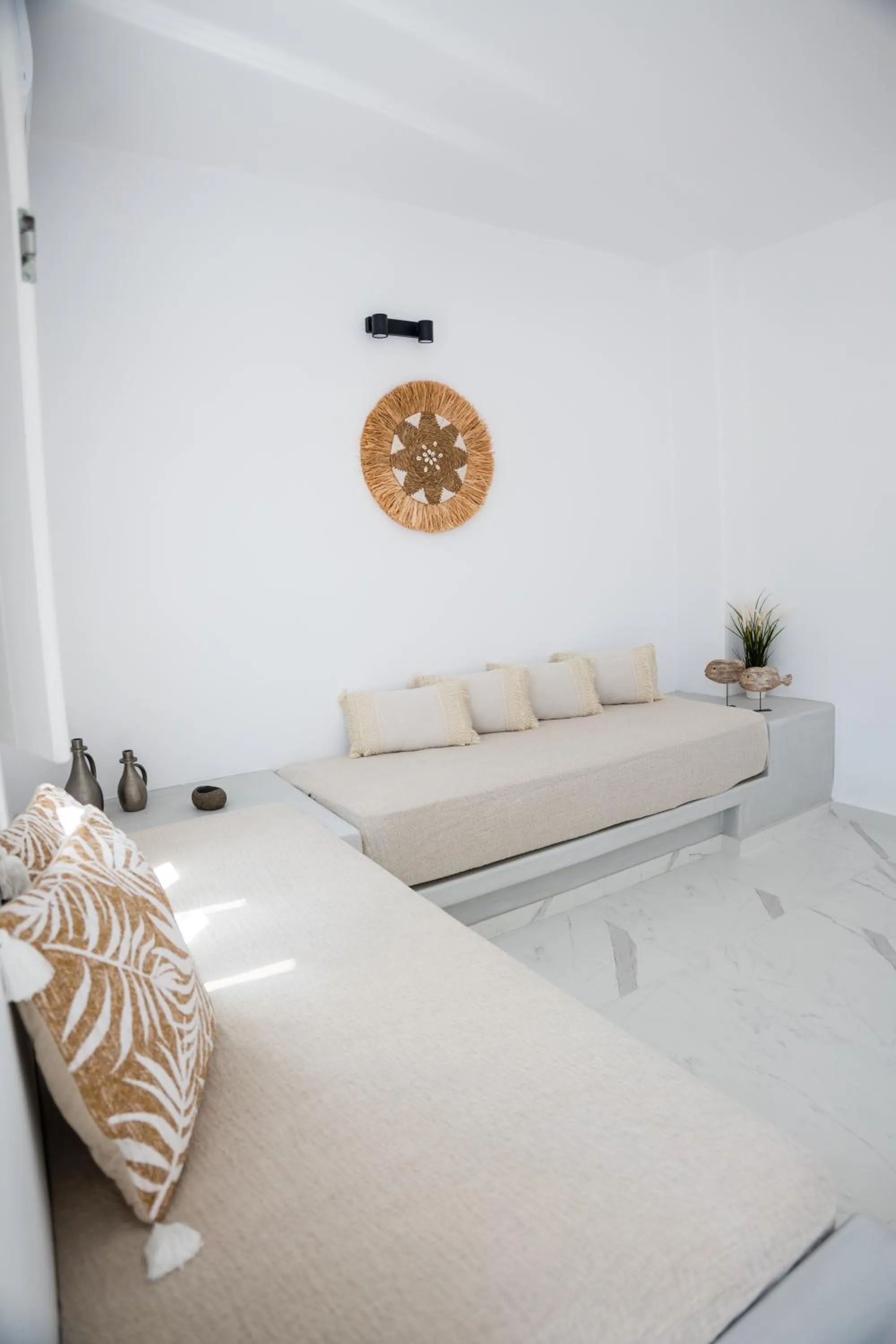 Photo of the whole room, Bed in Kýma Perissa