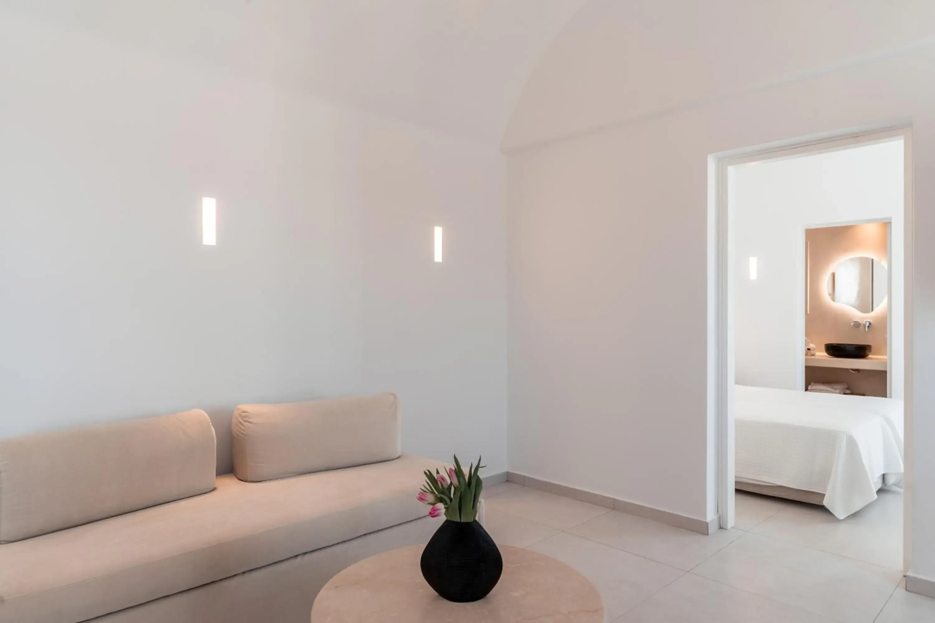 Pool Two Bedroom Villa With Private Pool & Outdoor Jacuzzi in Oikos Santorini Living Concept Pool Two Bedroom Villa With Private Pool & Outdoor Jacuzzi in Oikos Santorini Living Concept