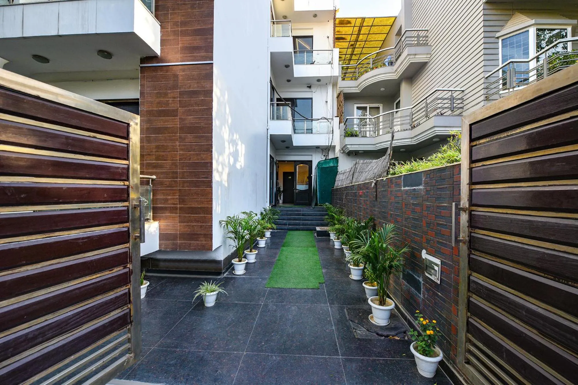 Facade/entrance in FabHotel Velvet Suites Near Millennium City Centre Gurugram