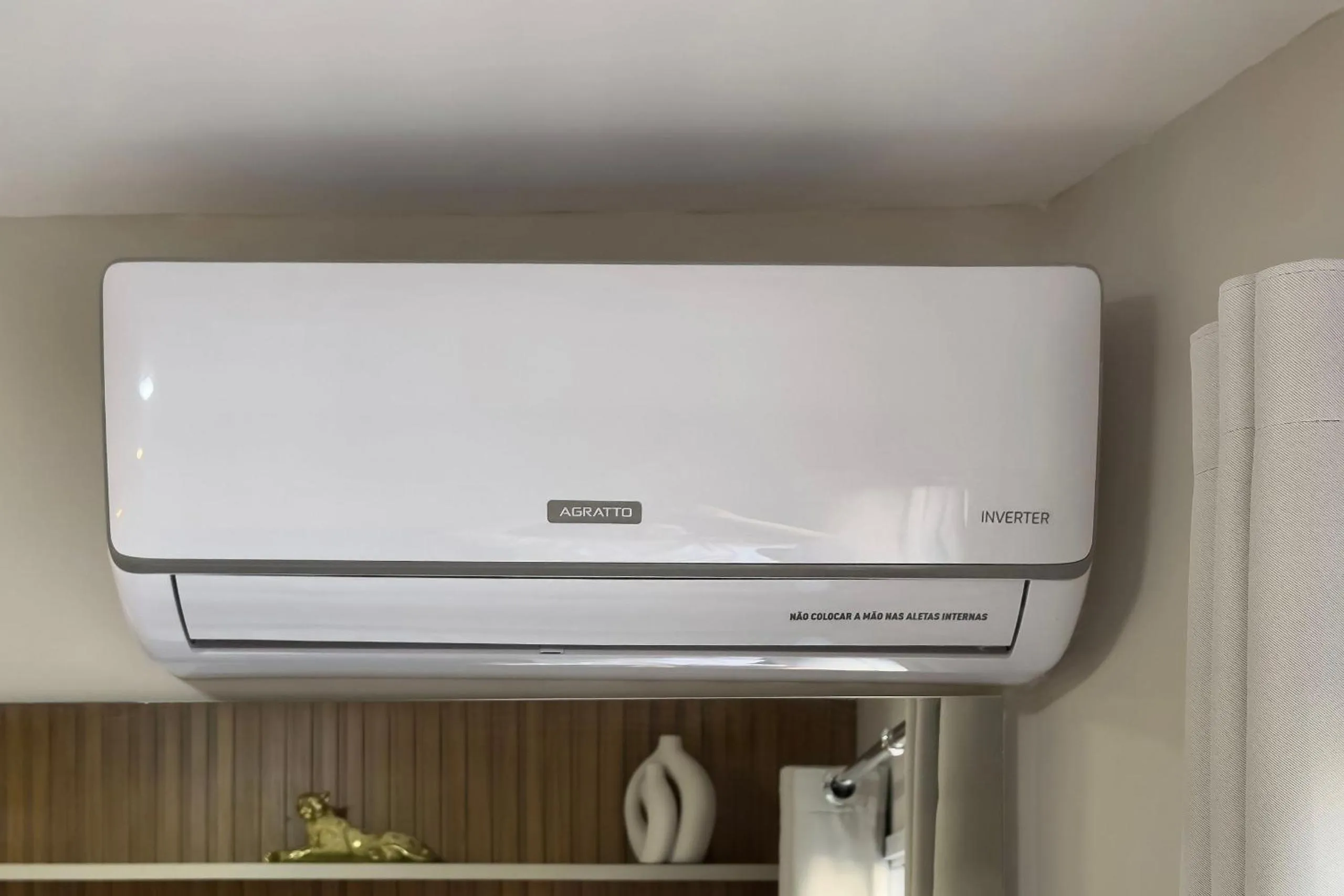 Living room in Composite Moema