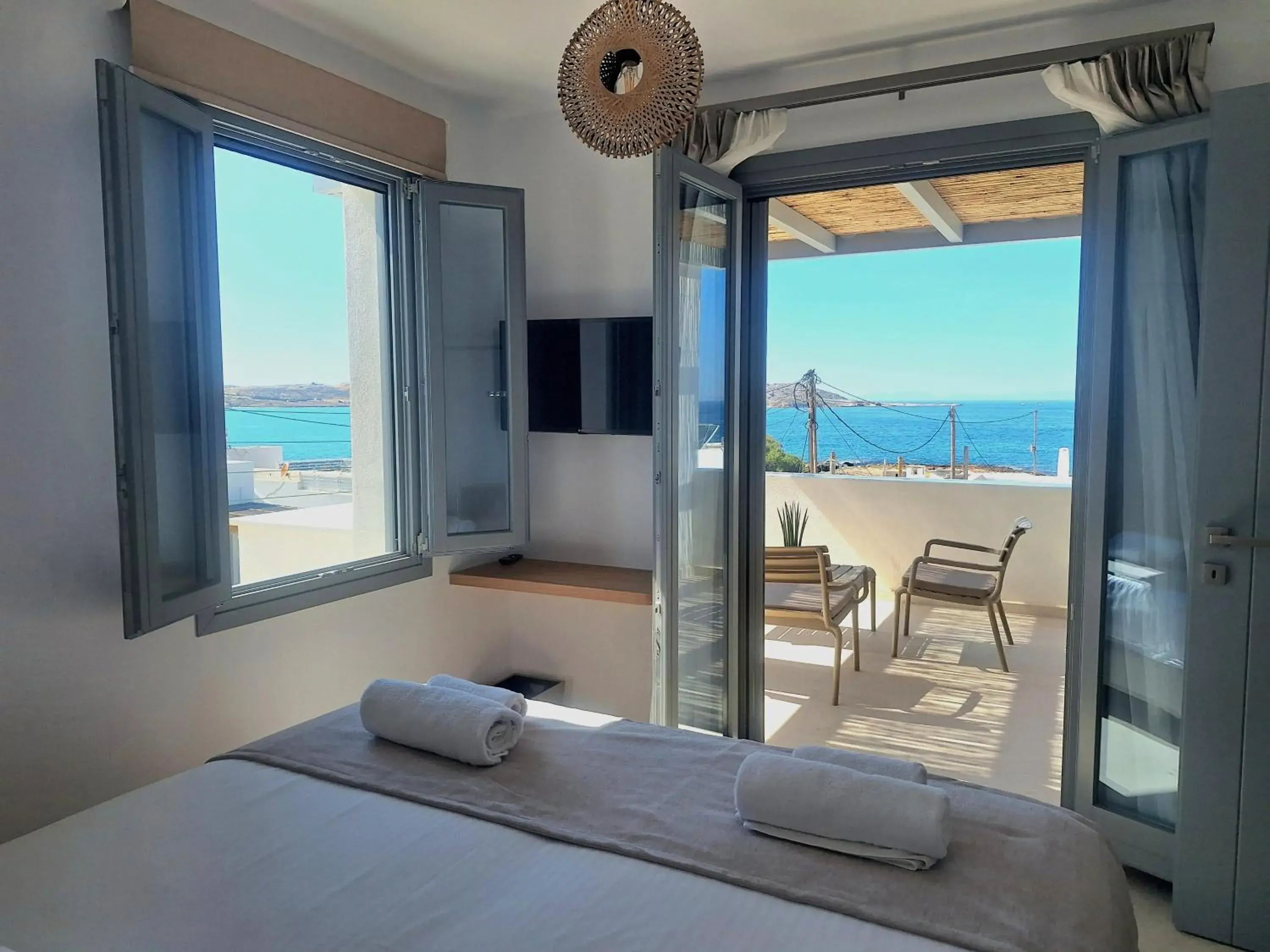 One-Bedroom Apartment with Sea View in La Maltese Central One-Bedroom Apartment with Sea View in La Maltese Central