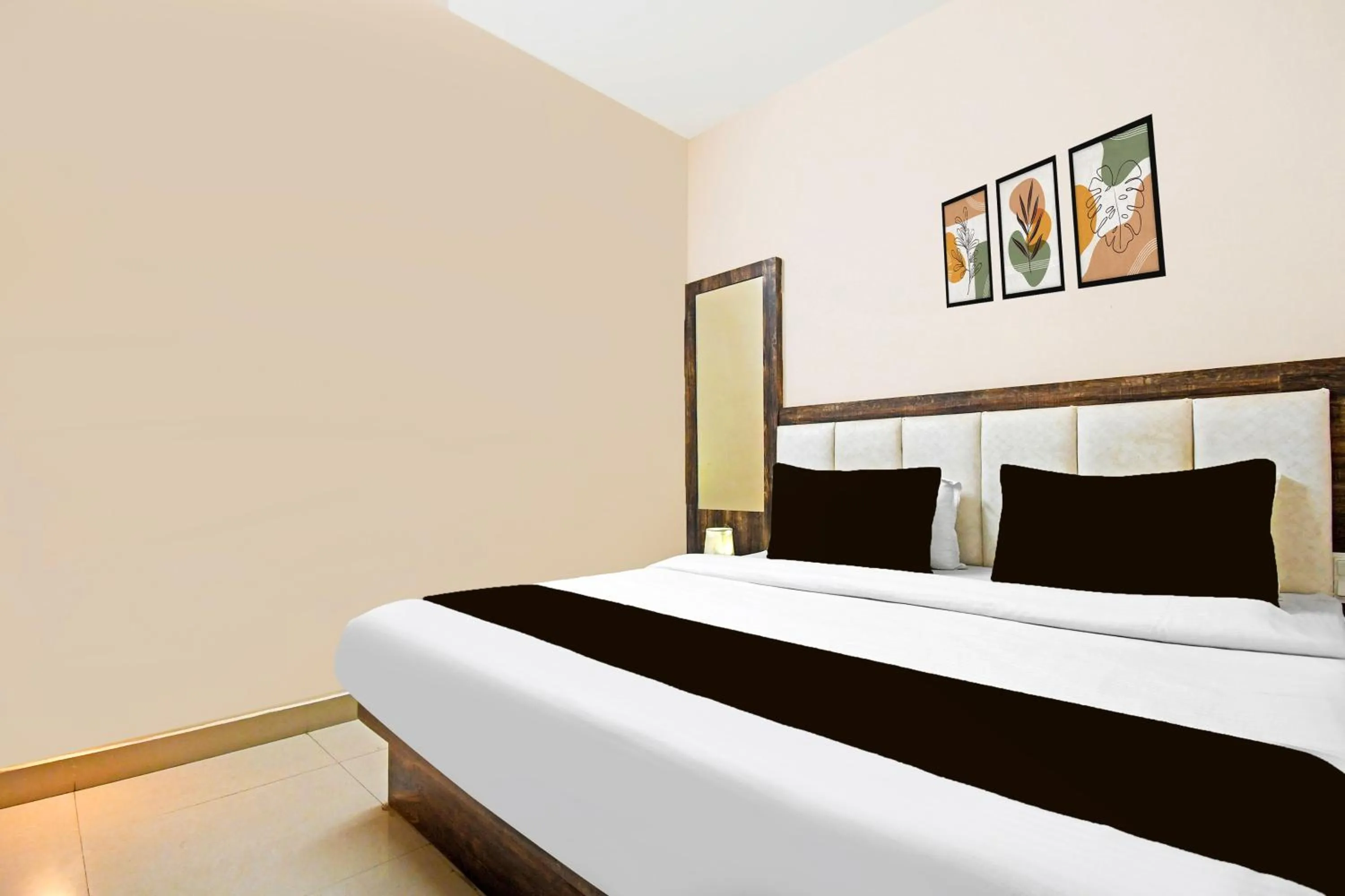 Bedroom, Bed in Collection O Gandhi Ghat Formerly Sai Resorts