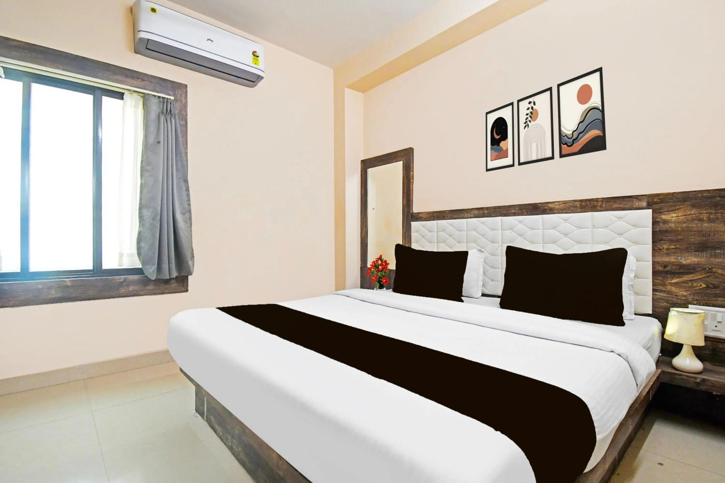 Bedroom, Bed in Collection O Gandhi Ghat Formerly Sai Resorts