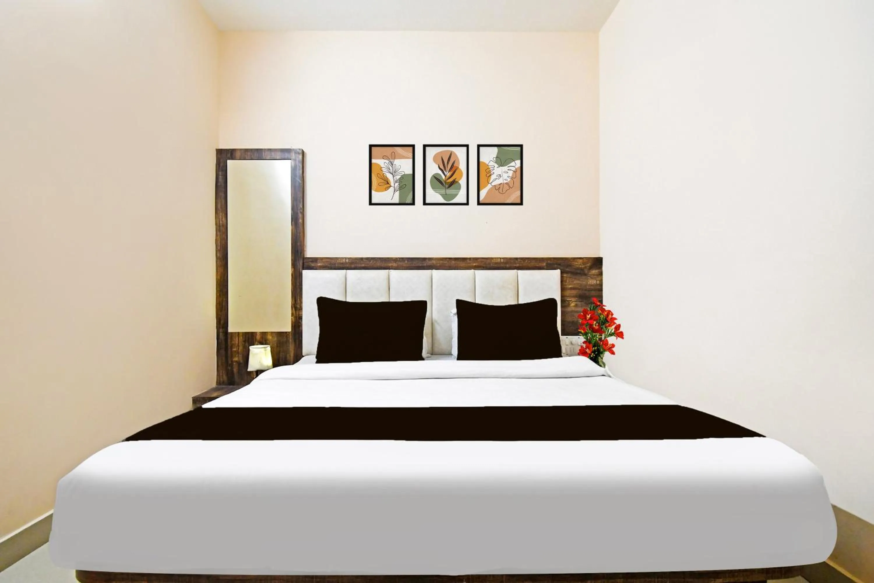 Bedroom, Bed in Collection O Gandhi Ghat Formerly Sai Resorts
