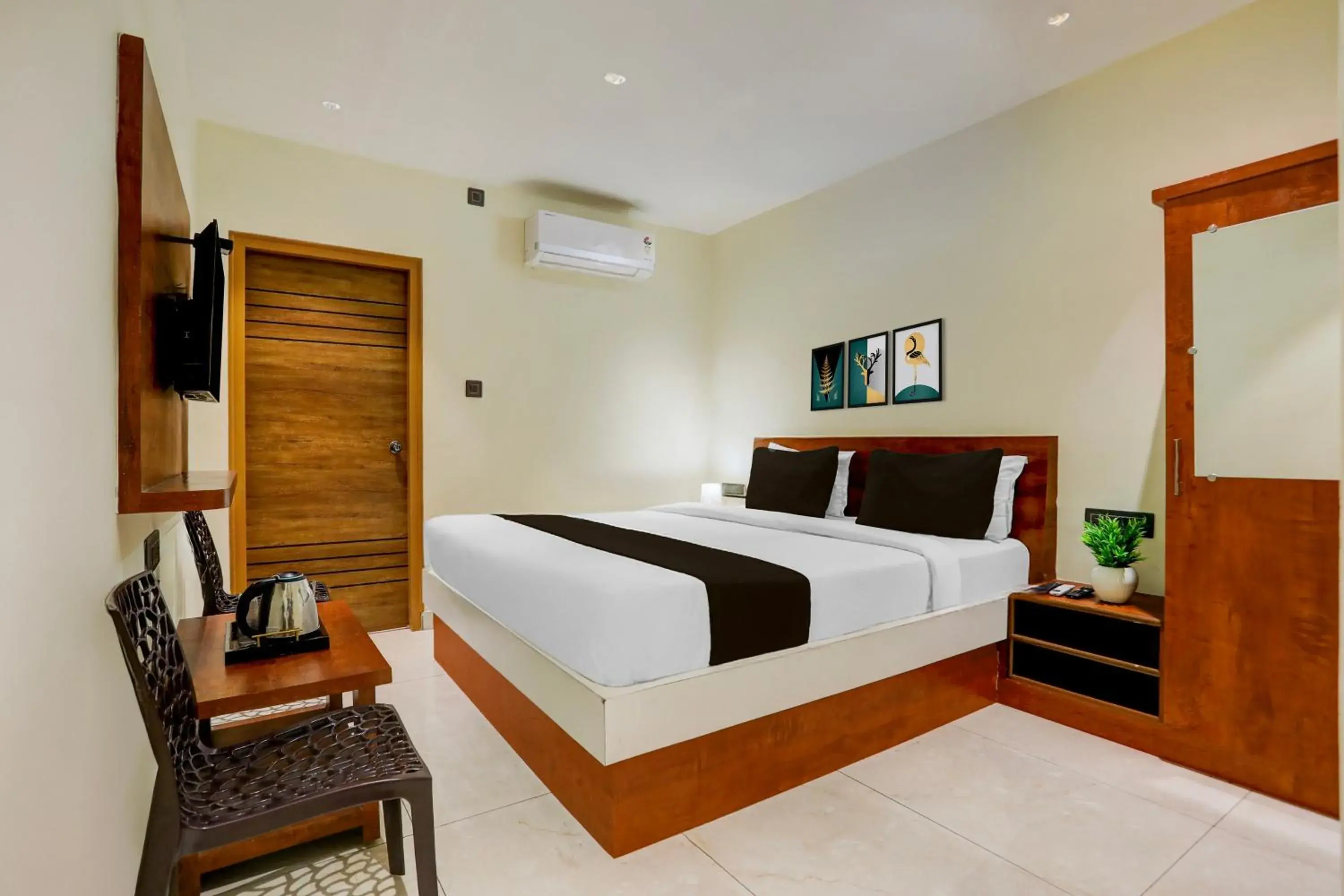 Classic Triple Room - single occupancy in Hotel O Ananthpur Formerly TR Residency Classic Triple Room - single occupancy in Hotel O Ananthpur Formerly TR Residency