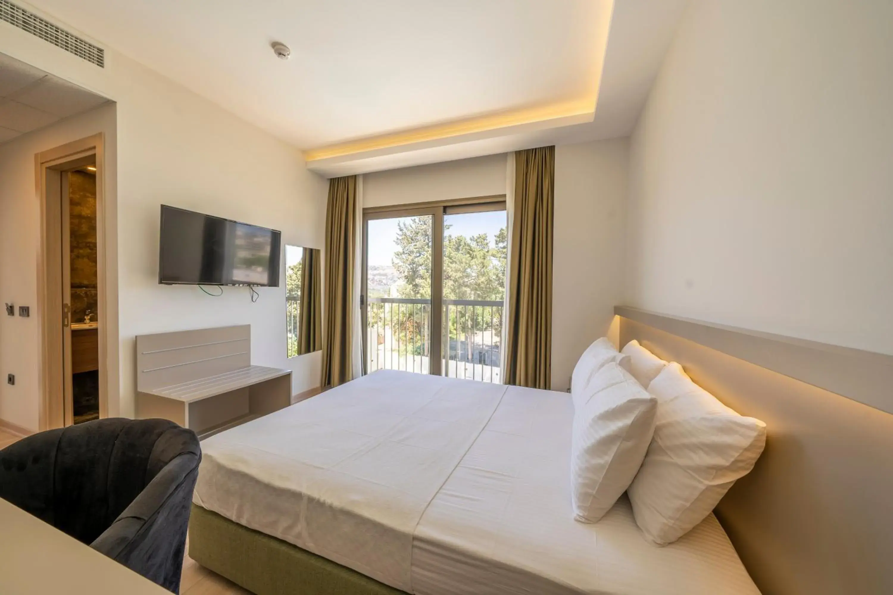 Bed in Olive Tree Hotel Bodrum Bed in Olive Tree Hotel Bodrum