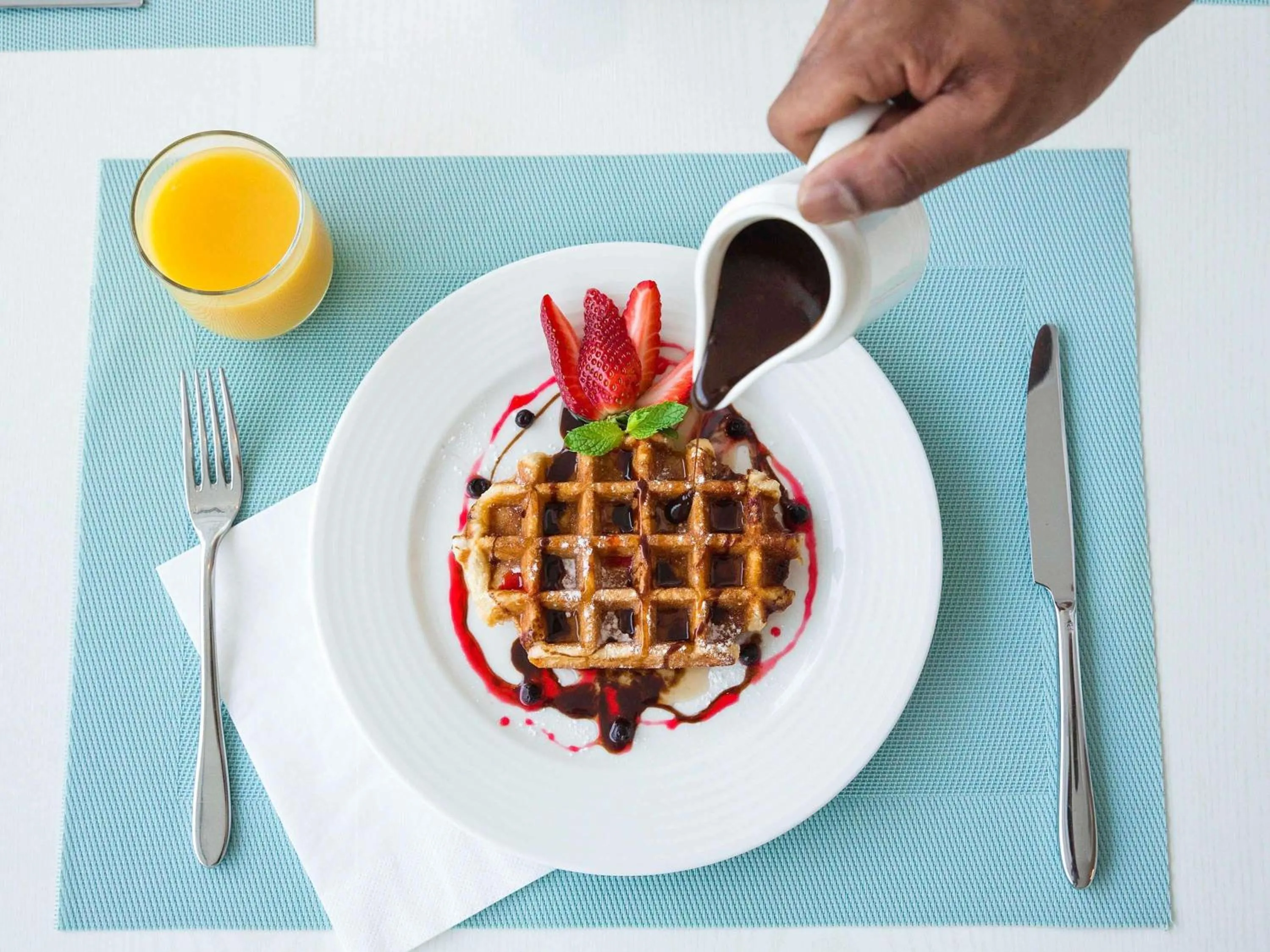 Restaurant/places to eat in ibis Styles Sharjah