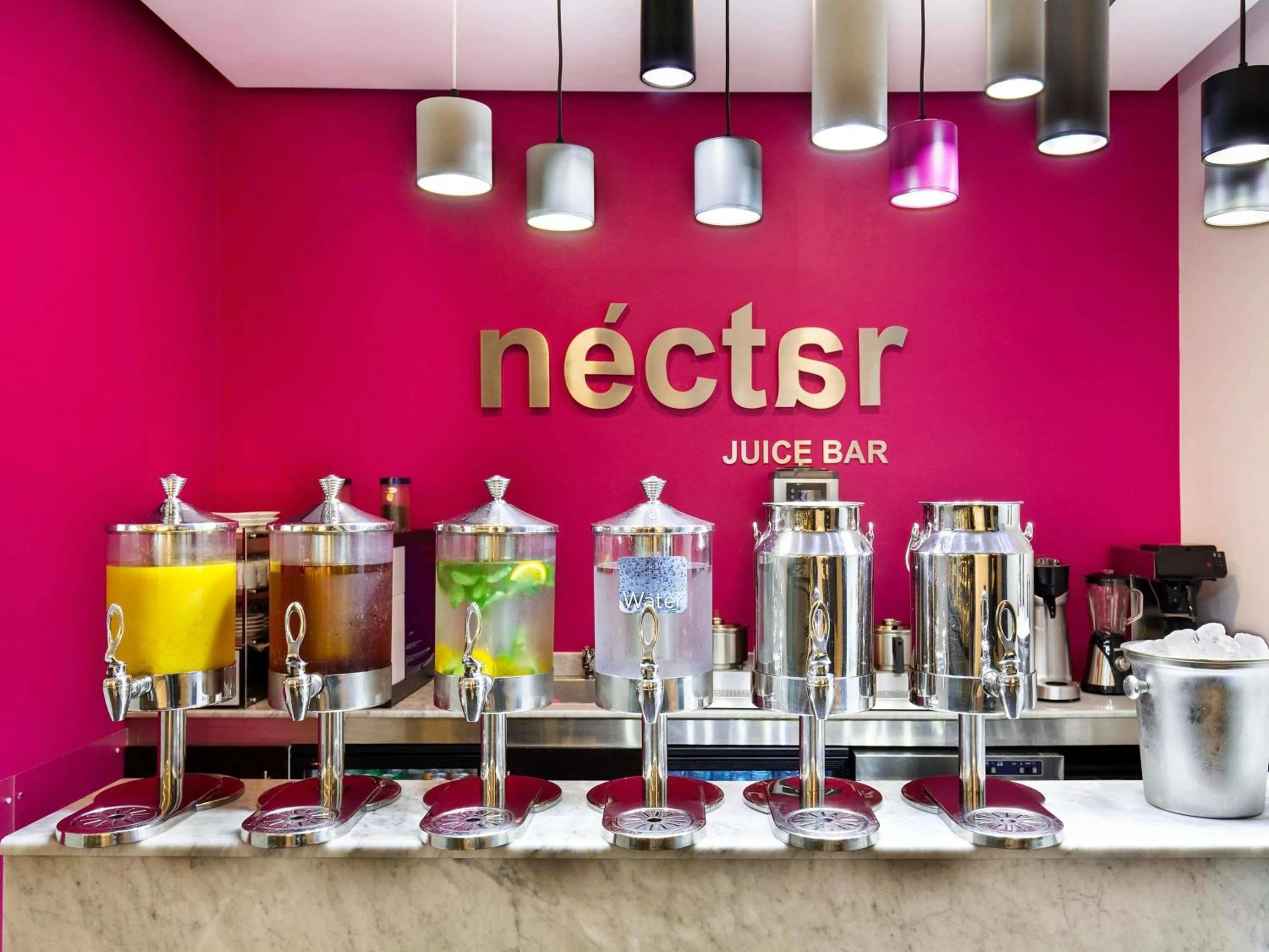 Restaurant/places to eat in ibis Styles Sharjah