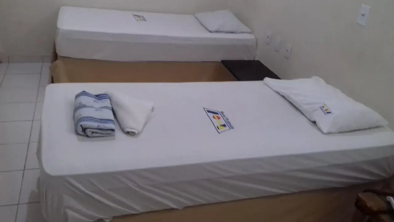 Standard Twin Room with Fan in Hotel Piramide St. Antonio de Jesus Standard Twin Room with Fan in Hotel Piramide St. Antonio de Jesus