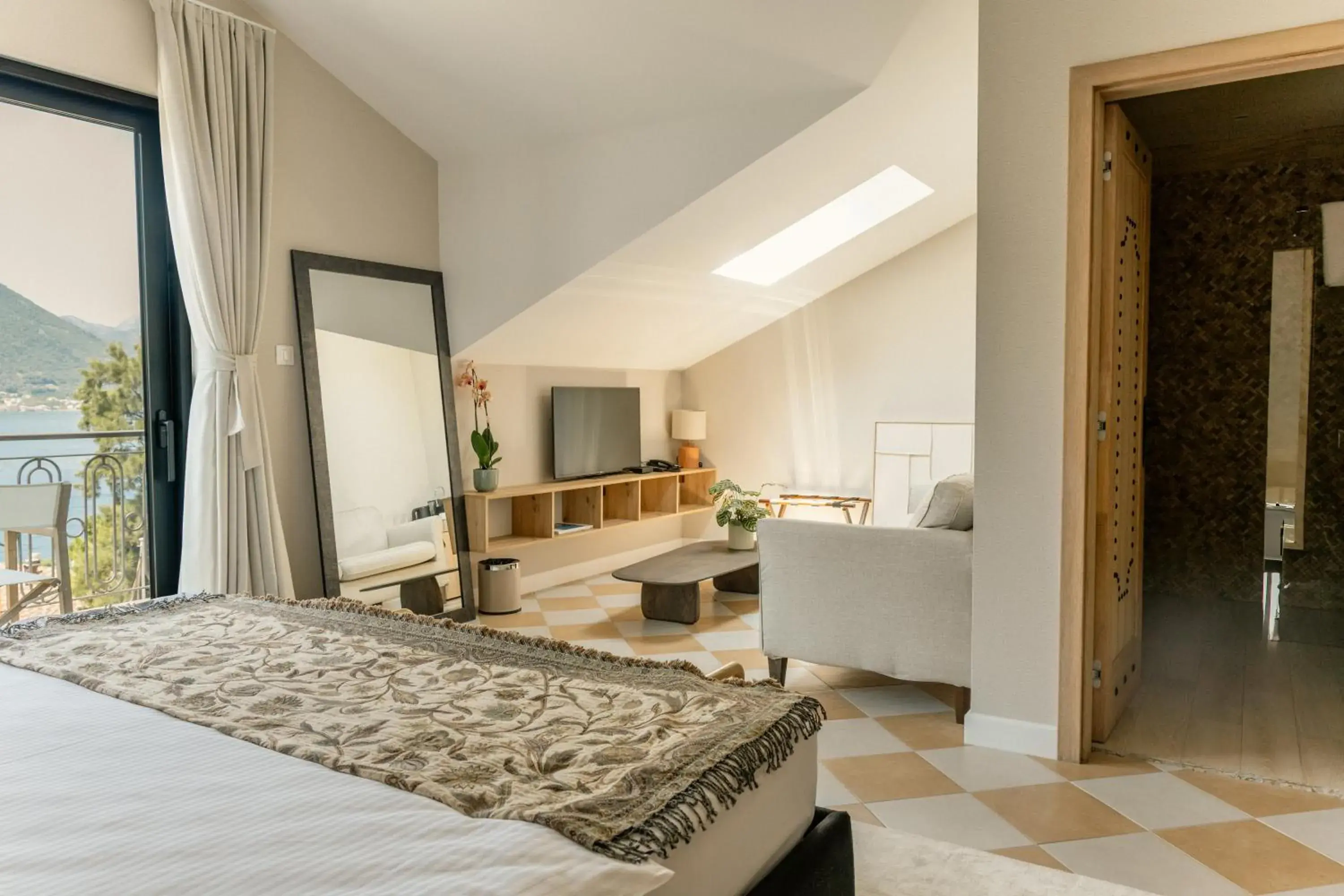 Junior Suite with Sea View in Adiya Signature Hotel - Adults only Junior Suite with Sea View in Adiya Signature Hotel - Adults only