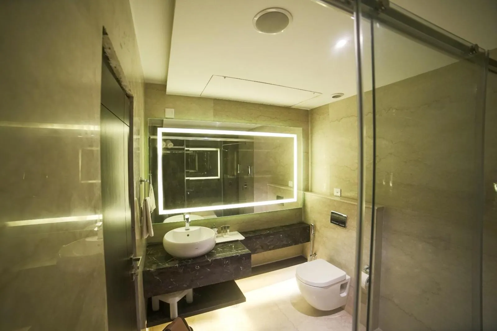 Bathroom in BNGV Grandeur Hotel & Banquets