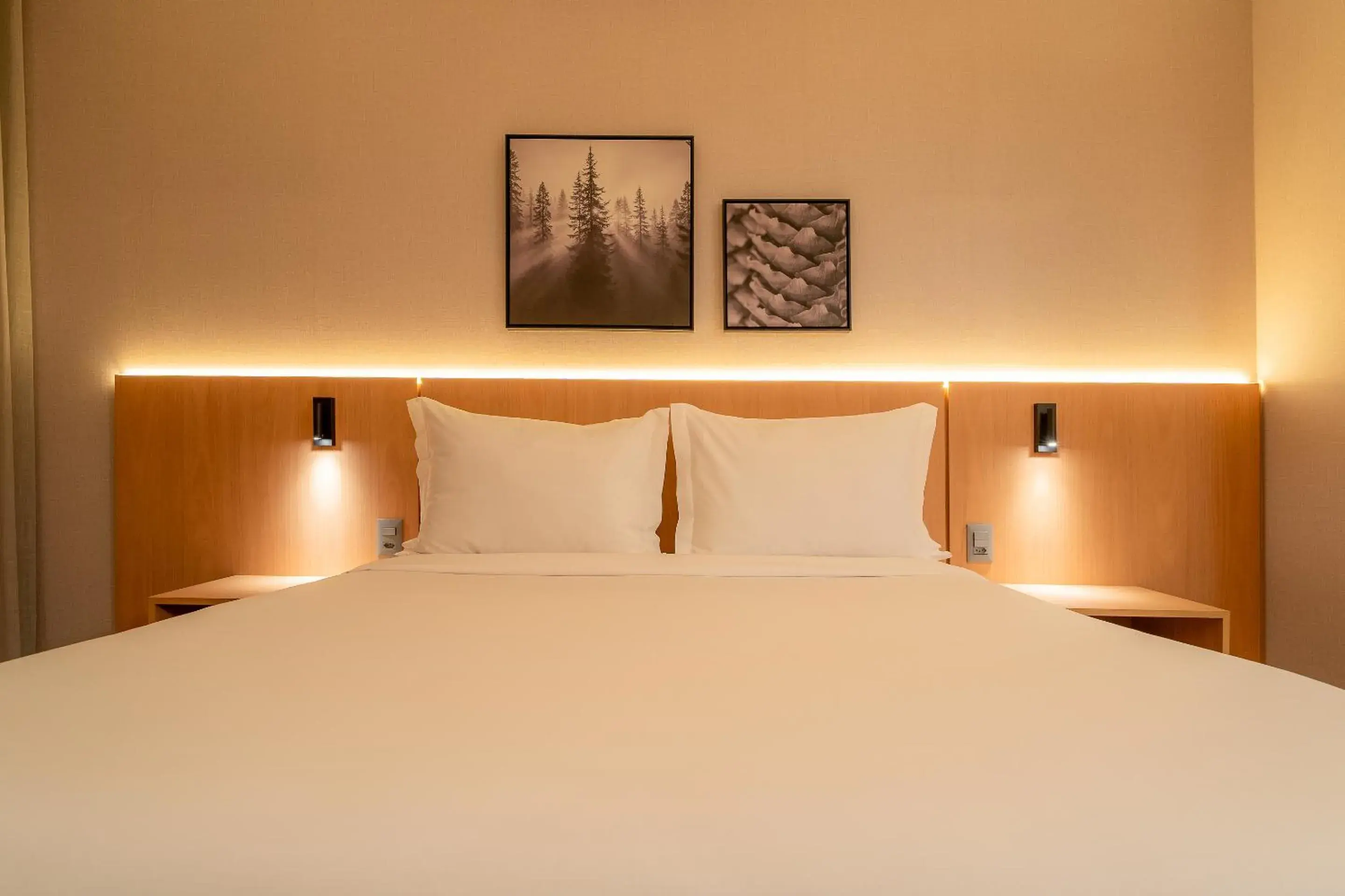 Bedroom, Bed in Golden Tulip Canela OFICIAL Bedroom, Bed in Golden Tulip Canela OFICIAL