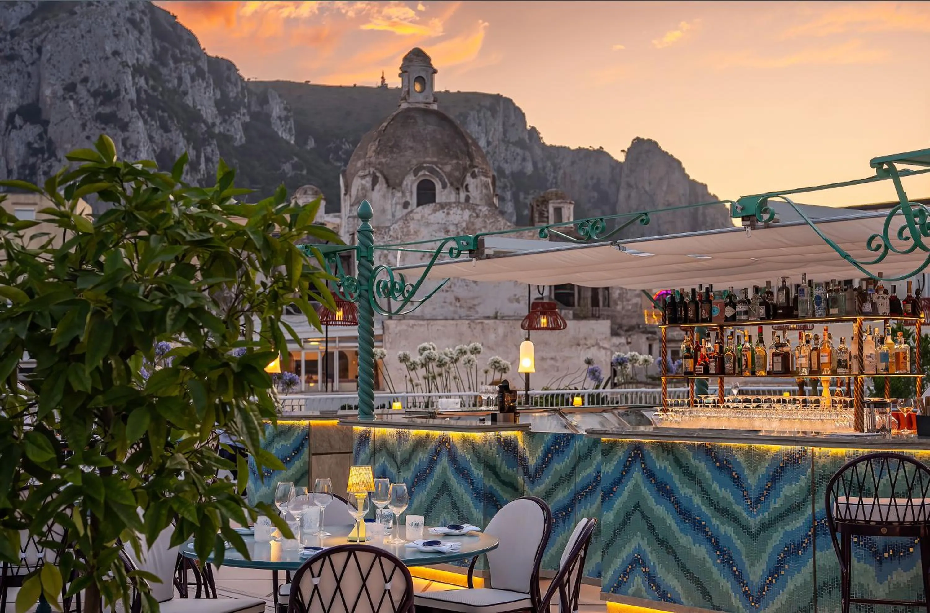 Restaurant/places to eat in Hotel La Palma, Oetker Hotels