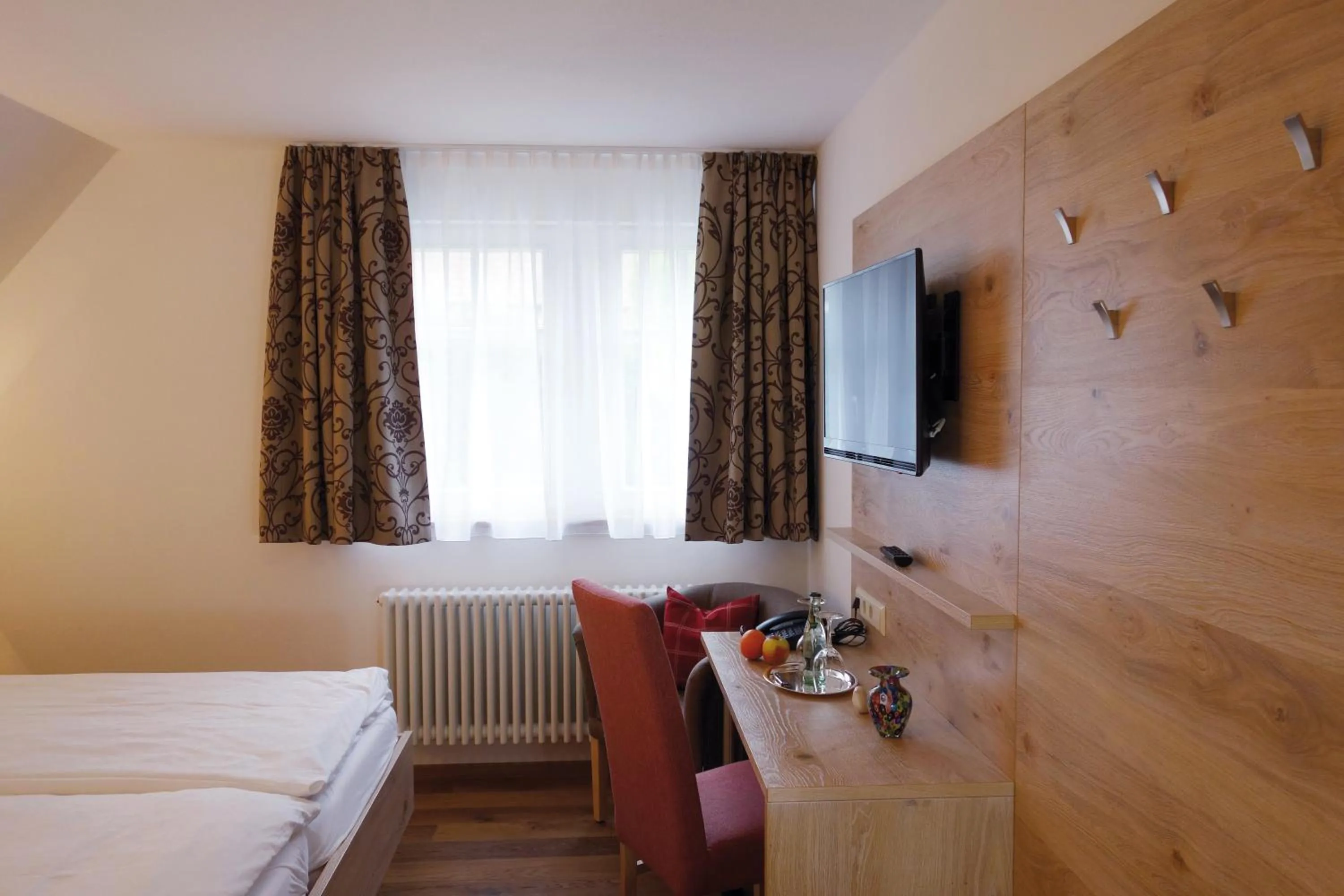 Photo of the whole room, Bed in Landgasthof zum Adler